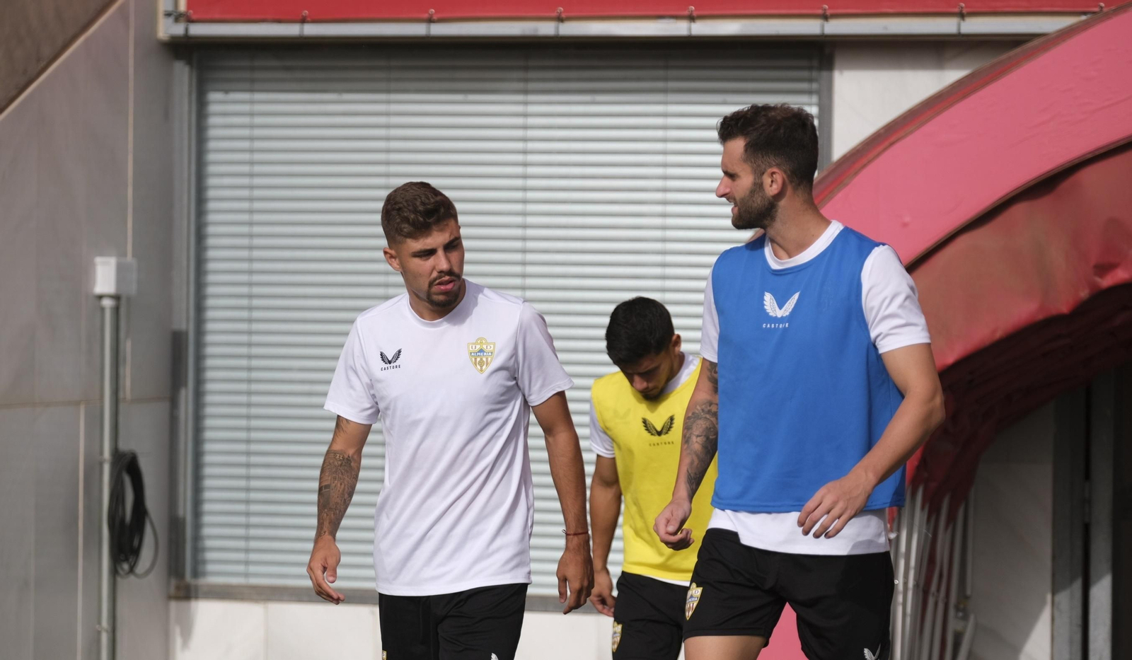 Pozo y Pacheco son dos de los jugadores que faltan por inscribir