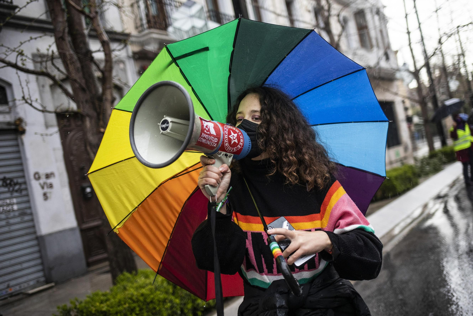 Las mejores imágenes de la manifestación feminista del 8M en Granada este 2021