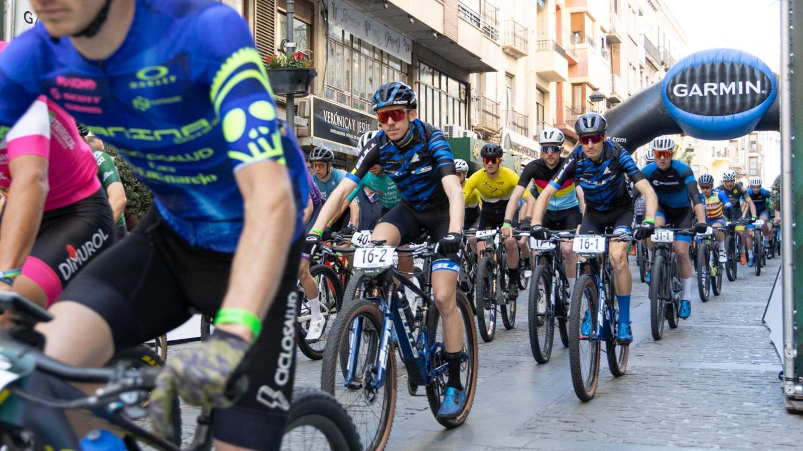 En imágenes: la Andalucía Bike Race llega a Jaén en su tercera etapa