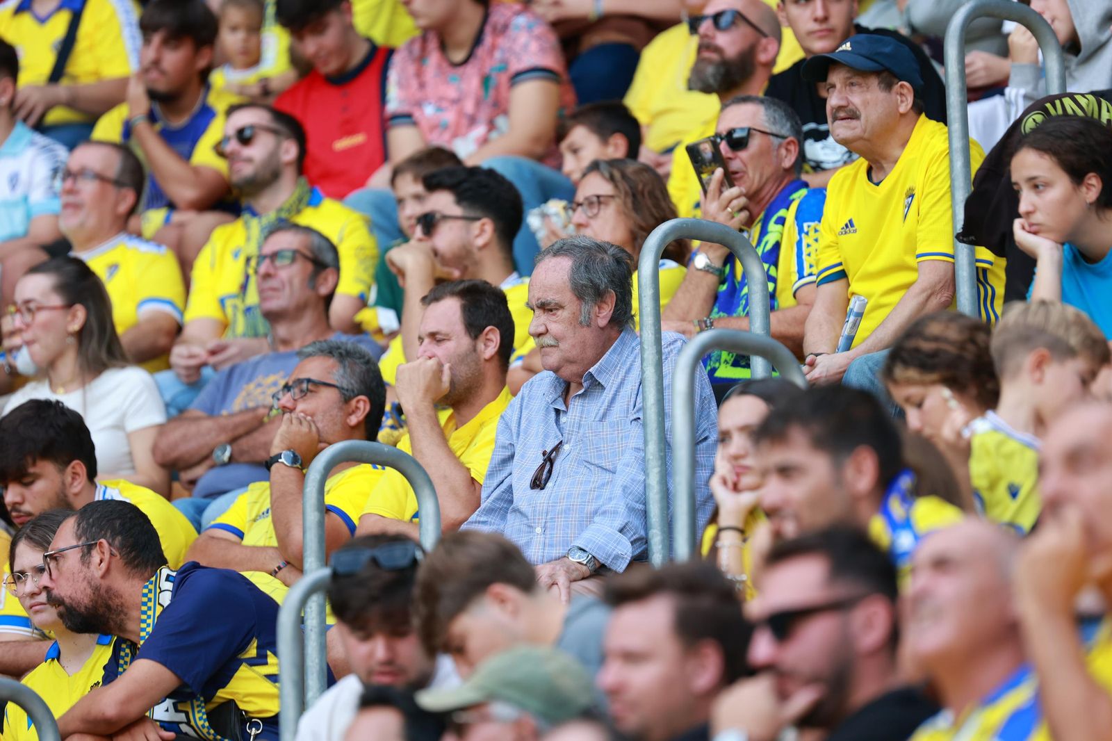 Búscate en las imágenes del Cádiz CF - Racing de Santander