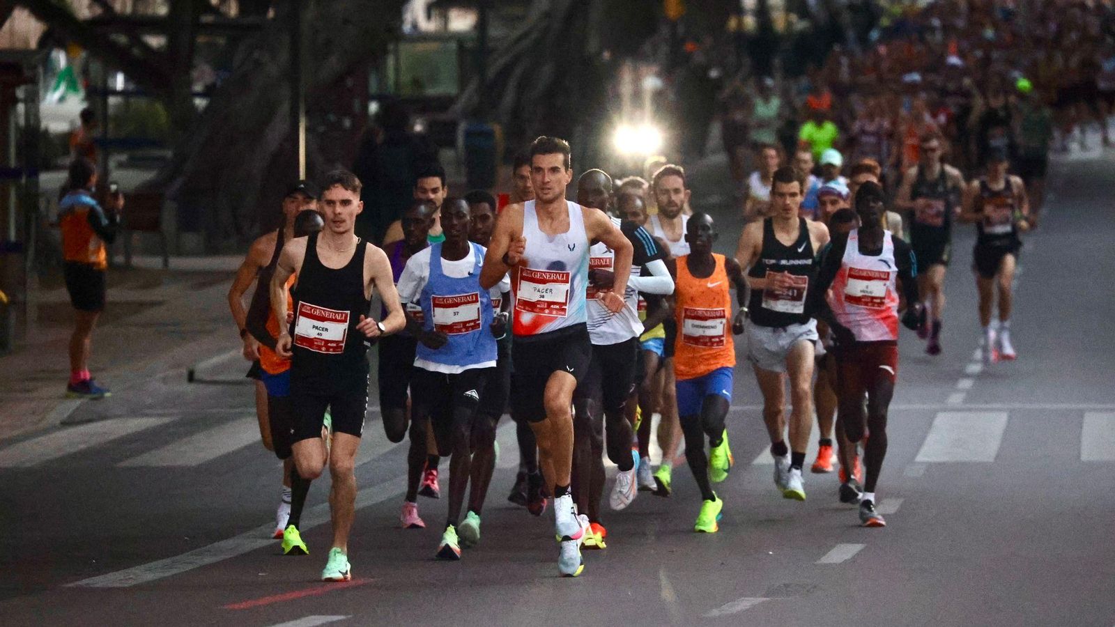Las mejores fotos de la Maratón de Málaga 2024