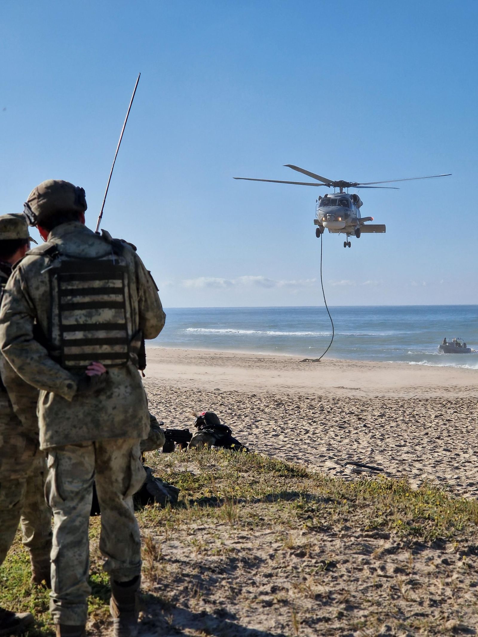 Las fotos del mayor ejercicio de los últimos años en el Estrecho de Gibraltar y el Golfo de Cádiz de la Armada y la OTAN