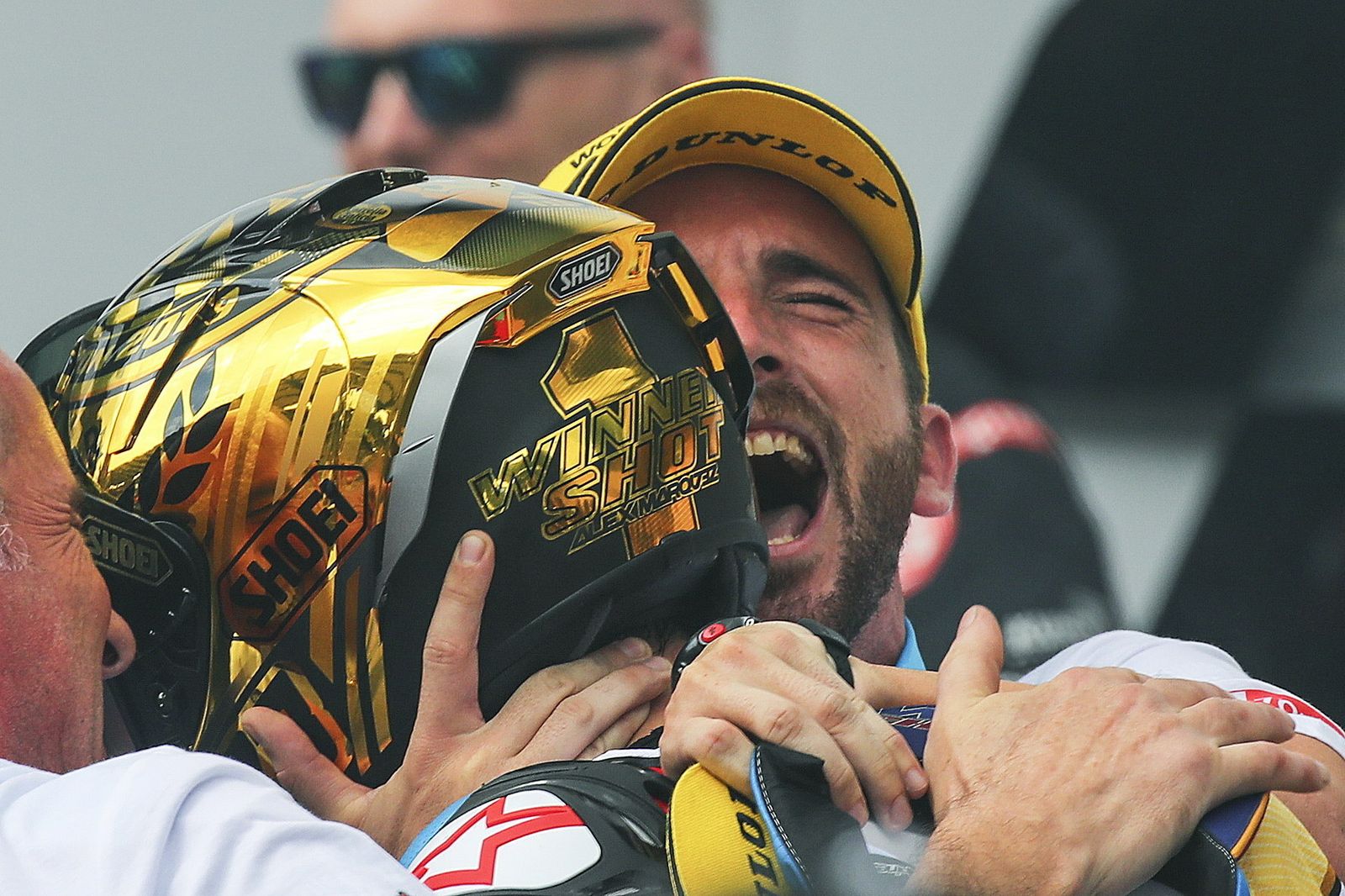 La celebración del título mundial de Moto2 de Álex Márquez