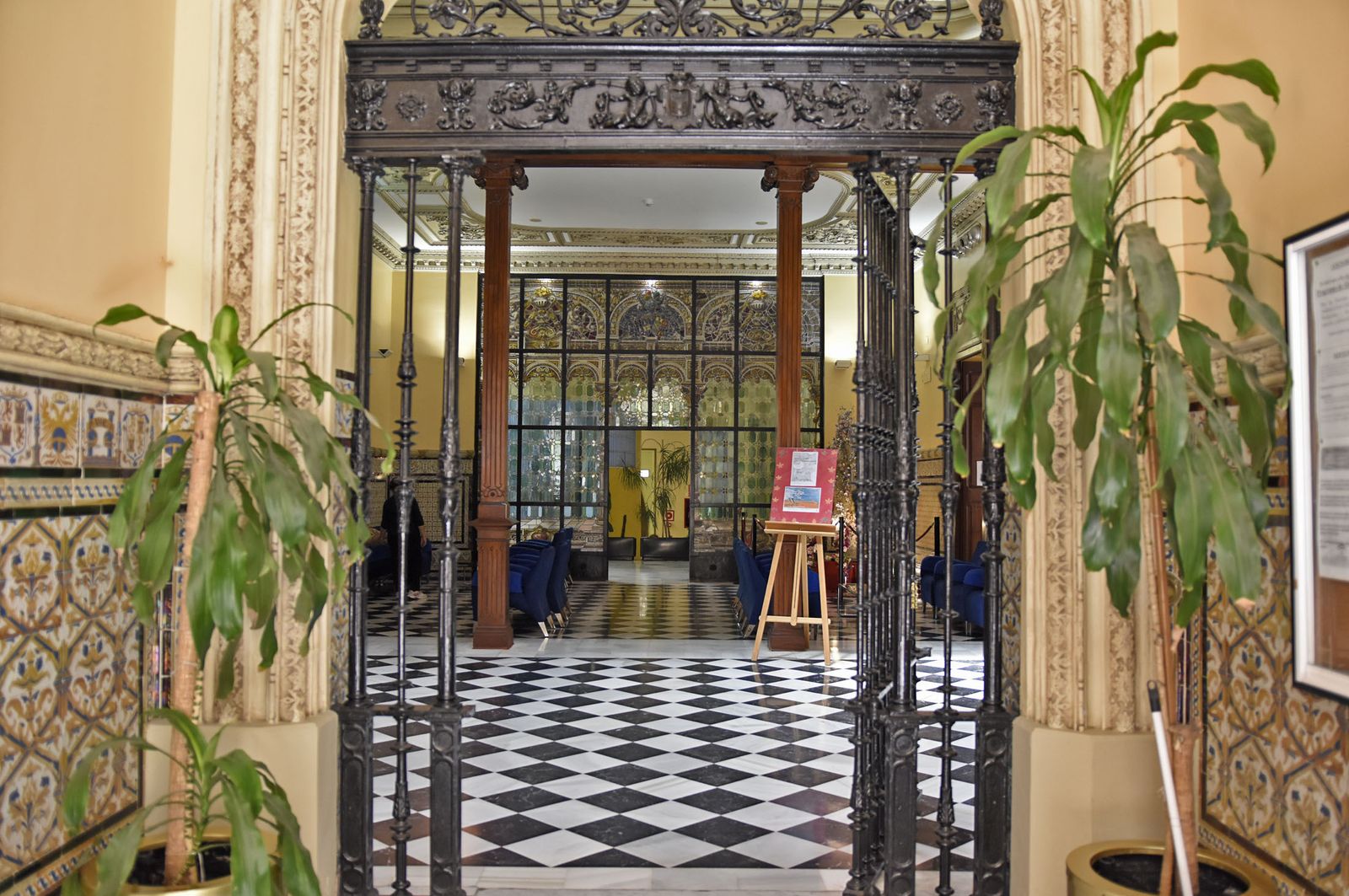 Imágenes del Palacio de Mora Claros