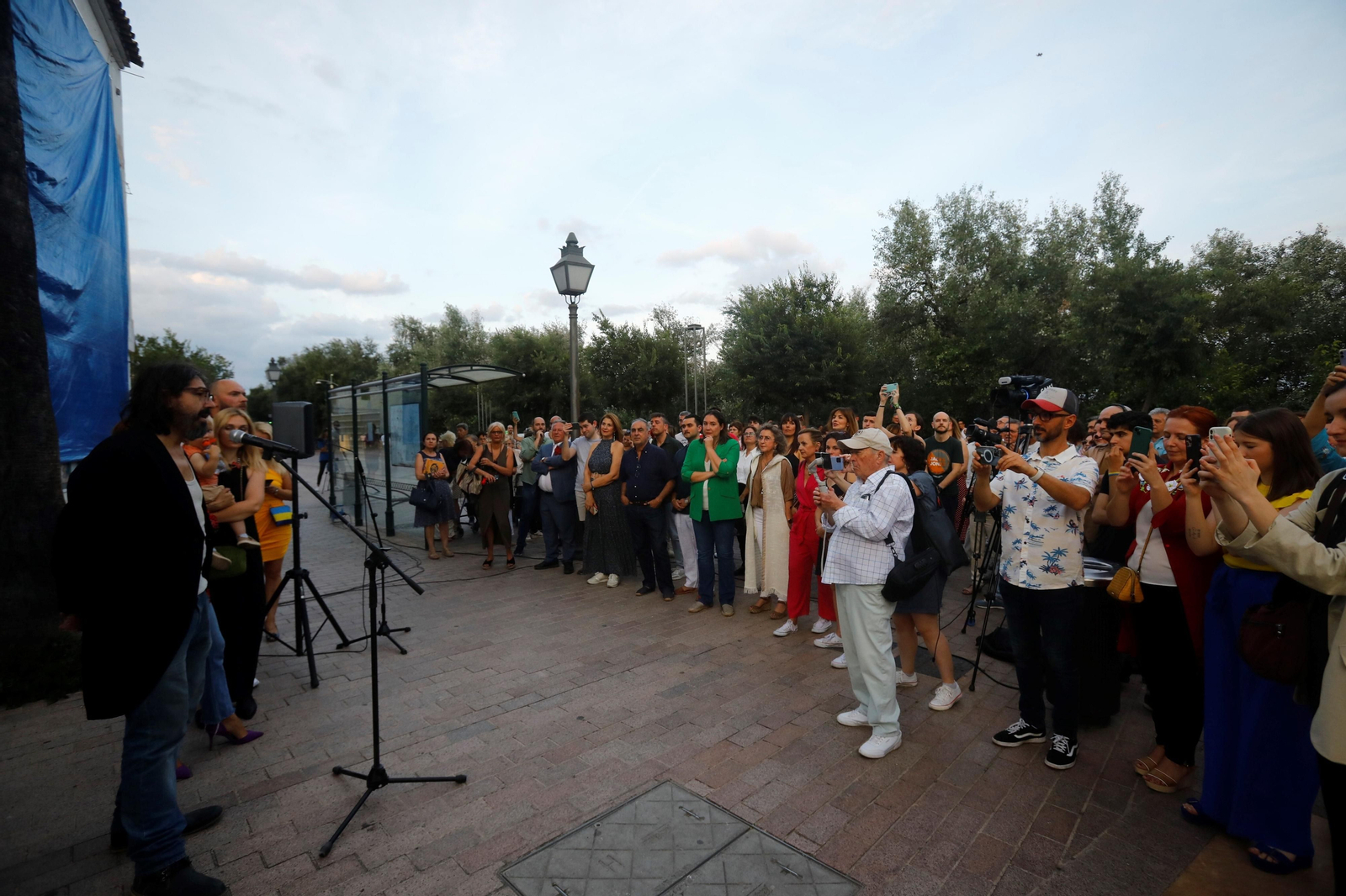 Córdoba inaugura un mural por la paz en Ucrania, en imágenes