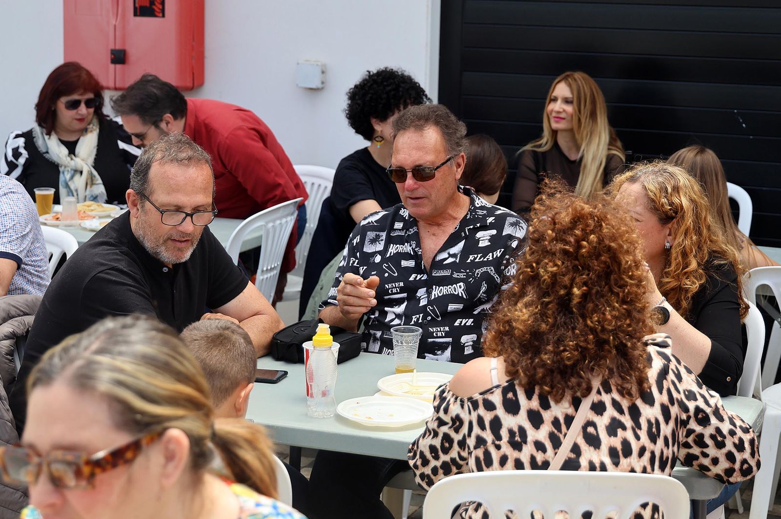 Imágenes del ambiente en la Feria de la Gamba y el Marisco de Huelva