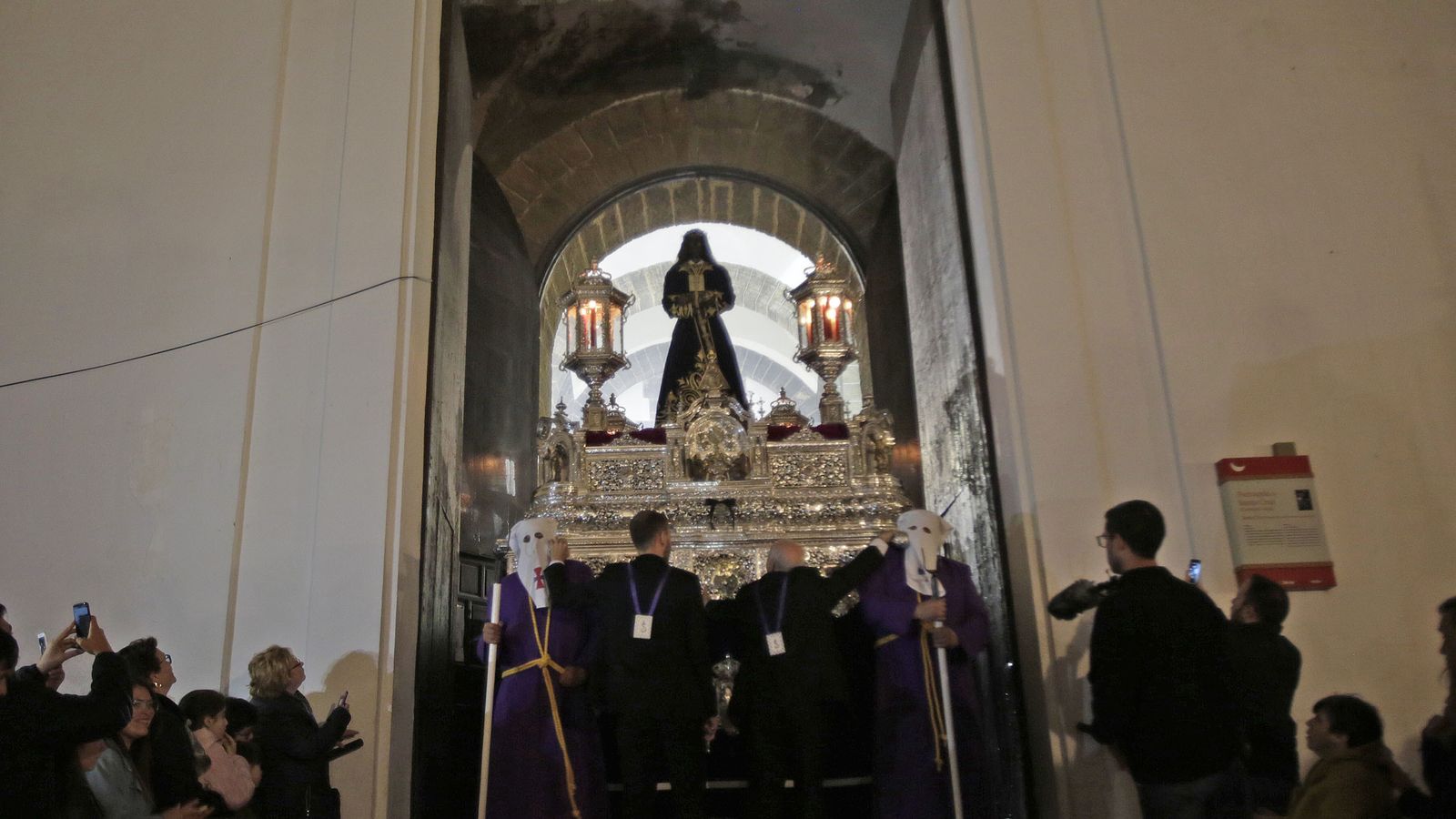 El Cautivo de Medinaceli saliendo de Santa Cruz el pasado Jueves Santo