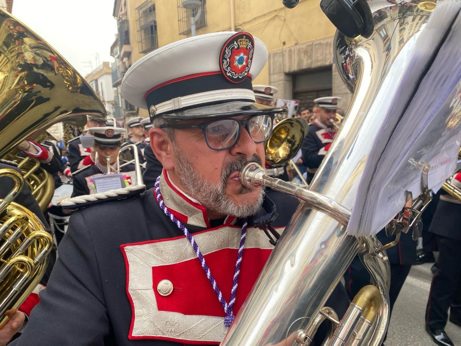 Tarde de Domingo de Ramos con cielos grises