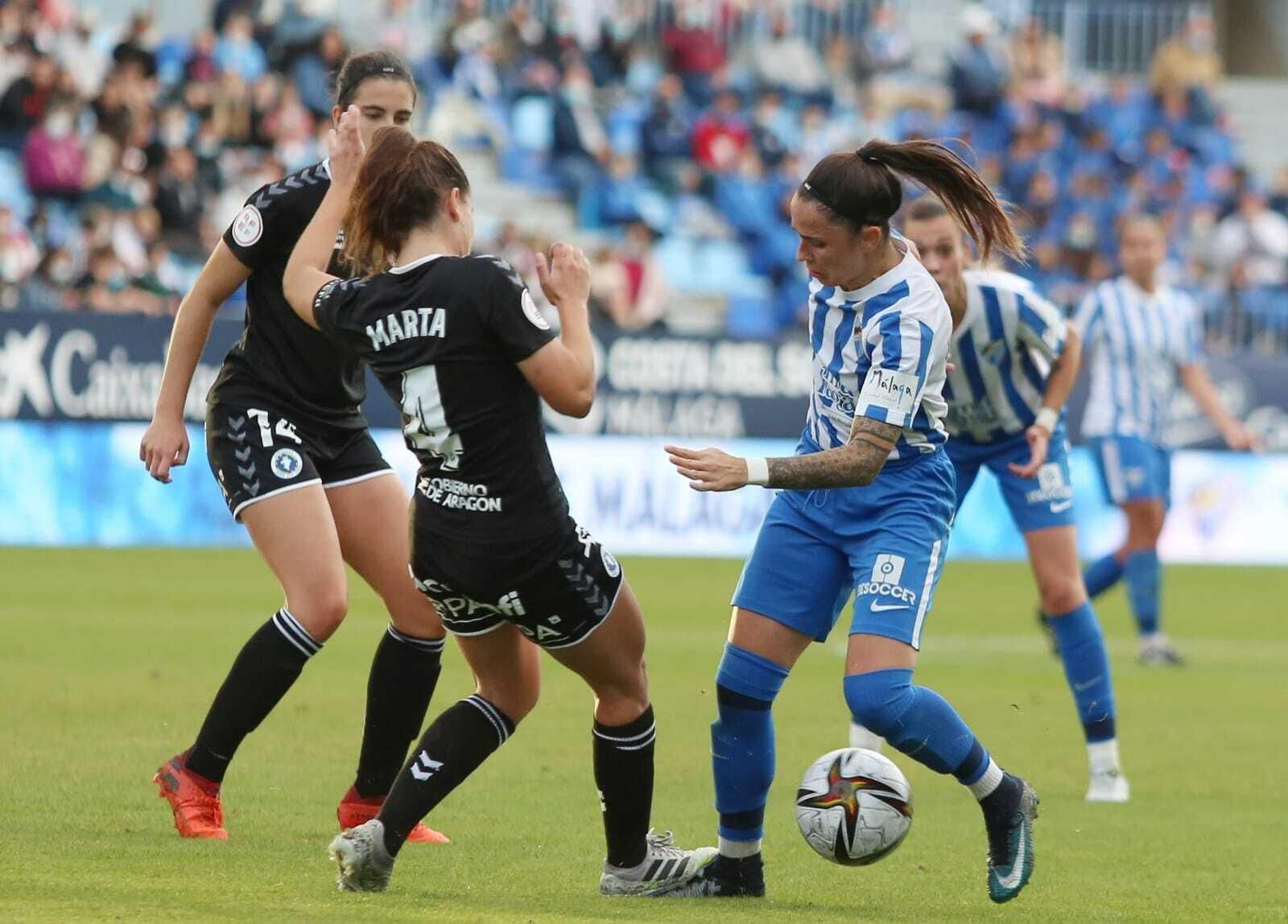 Galería: La plana mayor del Málaga CF apoyó al Femenino