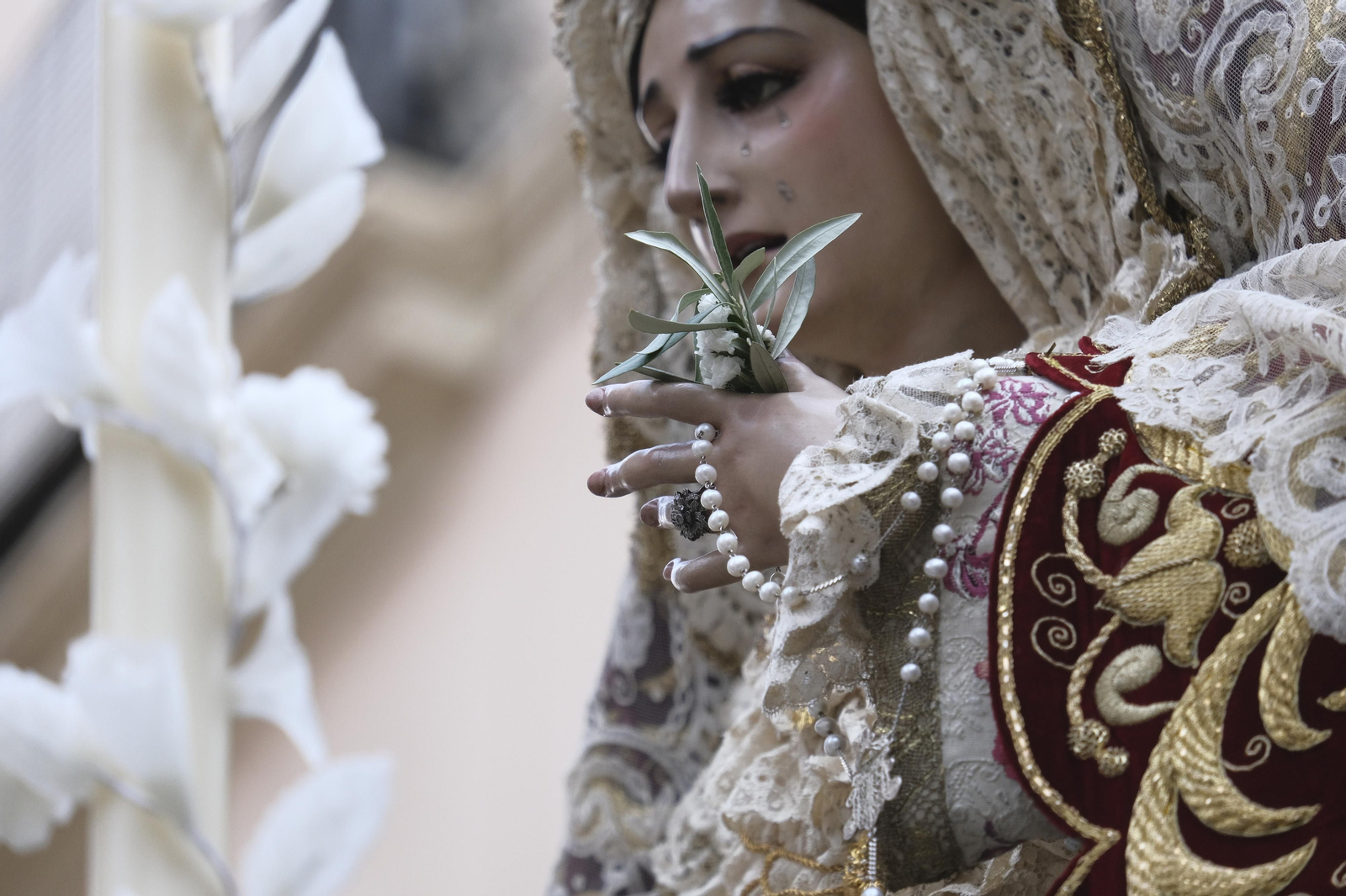 El vía lucis de la Virgen de la Paz y Esperanza de Córdoba, en imágenes