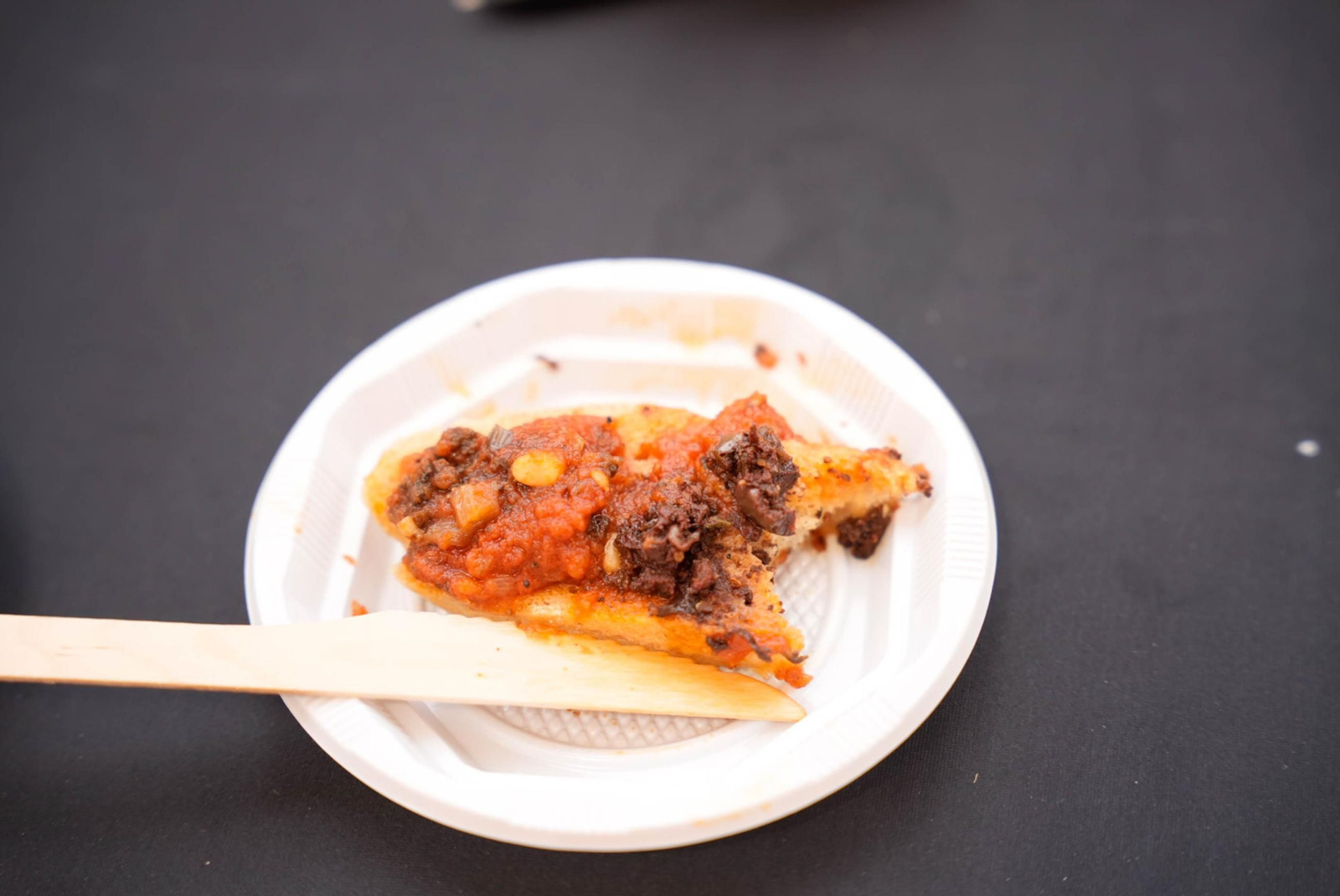 La Cofradía del Tomate y la semifinal del concurso gastronómico de la Feria de Almería, en imágenes
