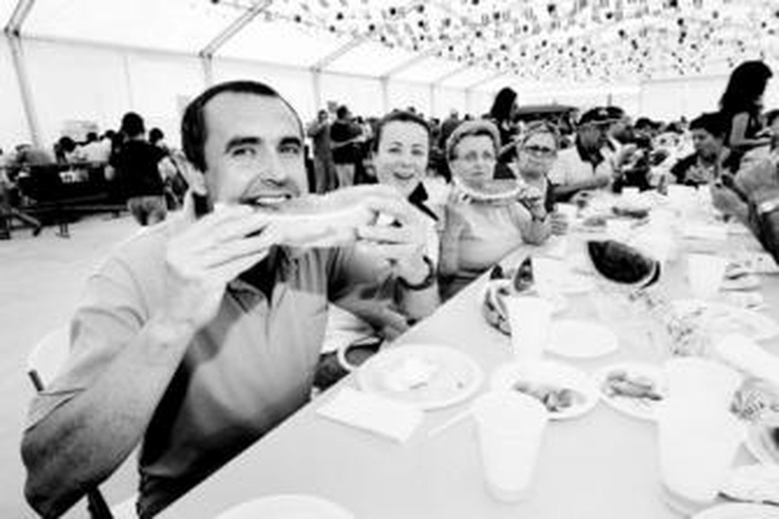 La sandía acompaño como postre al suculento plato al que se invita a los comensales.