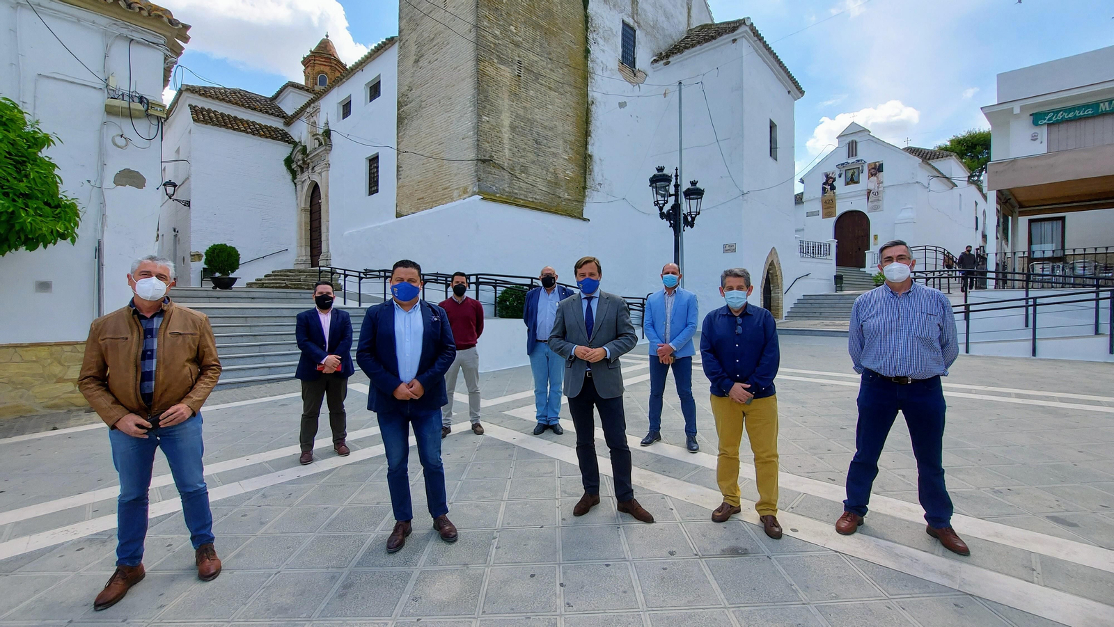 El delegado del Gobierno, Antonio Repullo, durante su encuentro con alcaldes en Montemayor.
