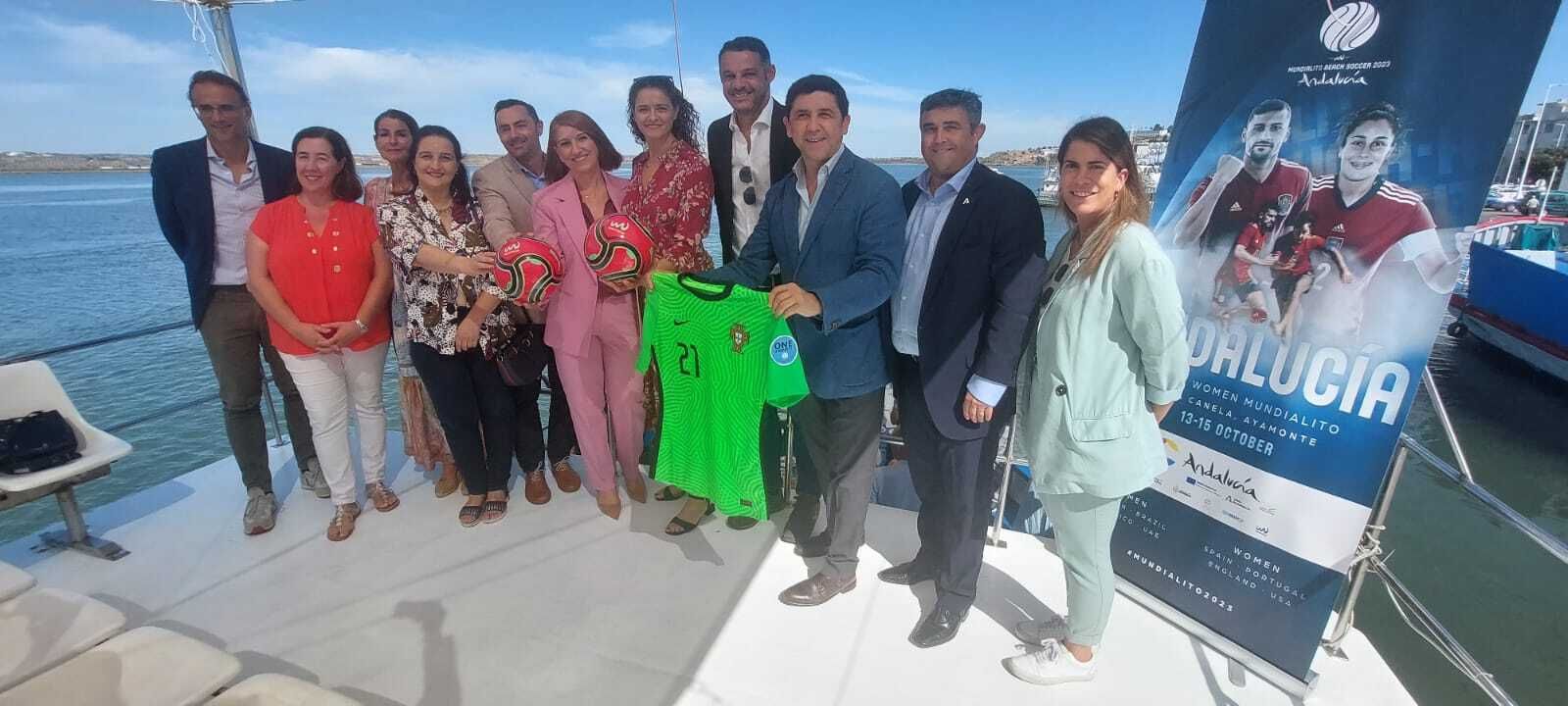 Presentación del Mundialito de fútbol playa.