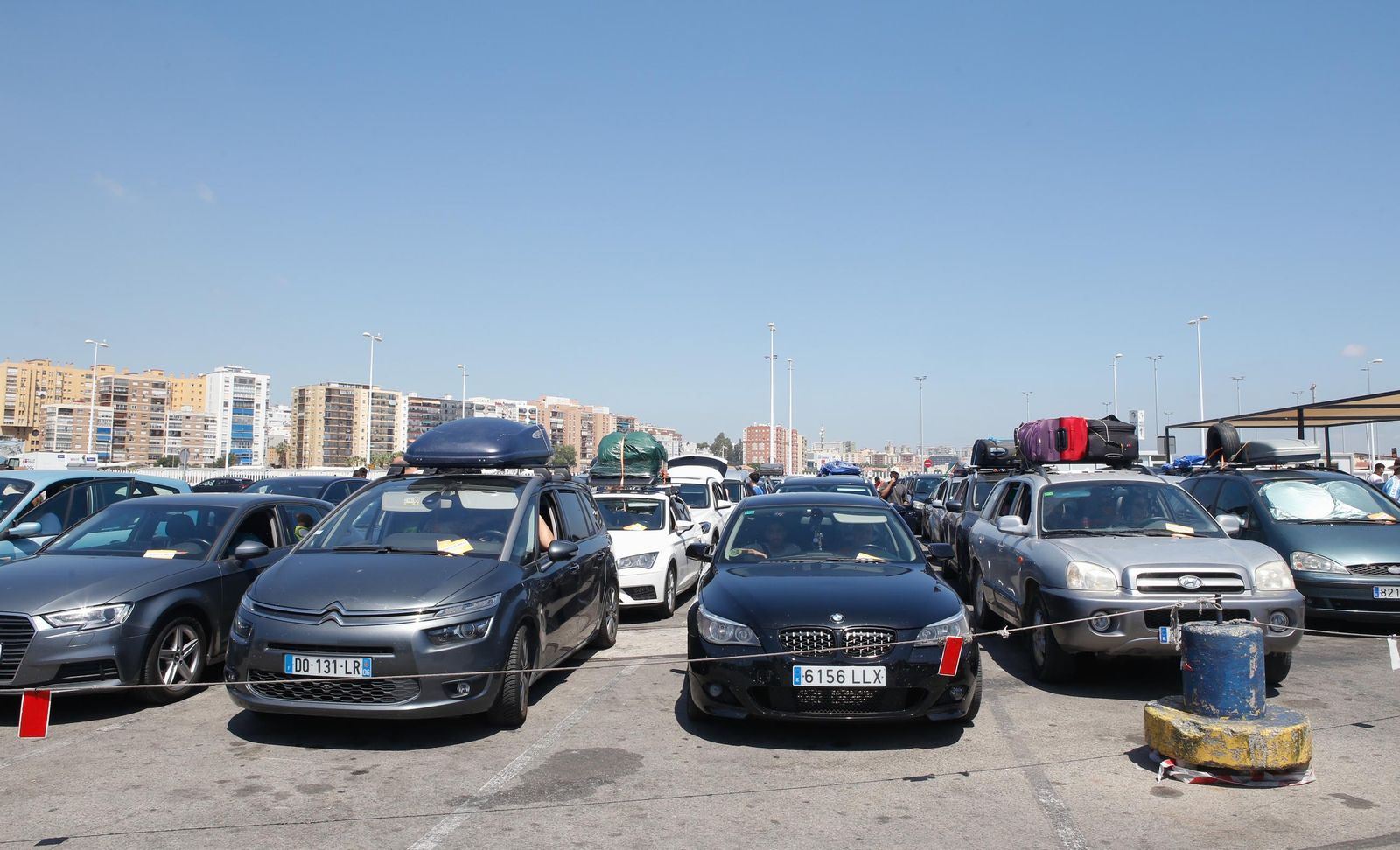 El intenso sábado en la Operación Paso del Estrecho en Algeciras, en imágenes
