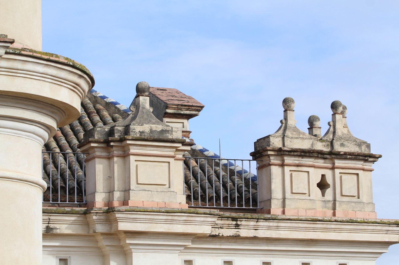 Recorrido por las cubiertas de la Iglesia del Salvador.