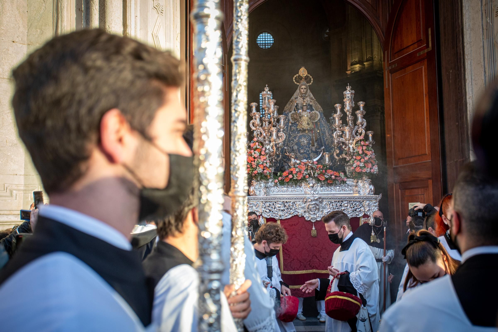 Histórica procesión con la Patrona y el Nazareno en la festividad de la Inmaculada