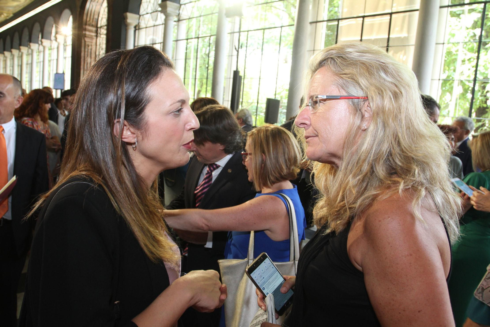 María Antonia Peña toma posesión como rectora de la Universidad de Huelva