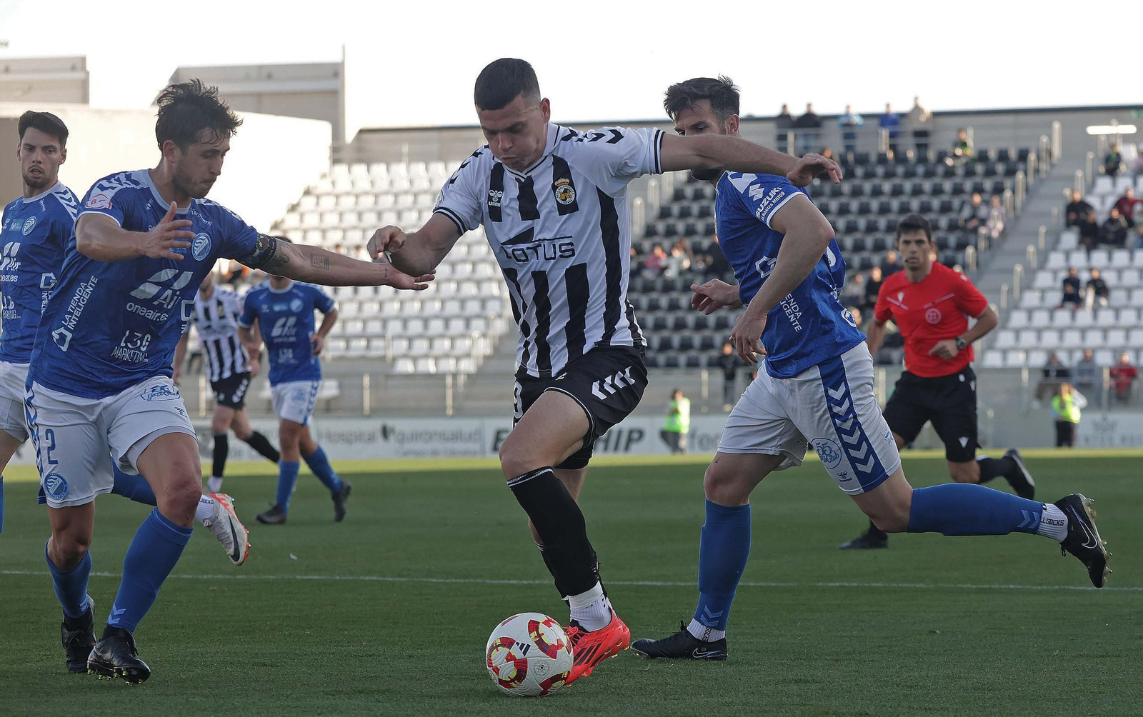 Las mejores fotos del Balona - Xerez DFC de Segunda Federación