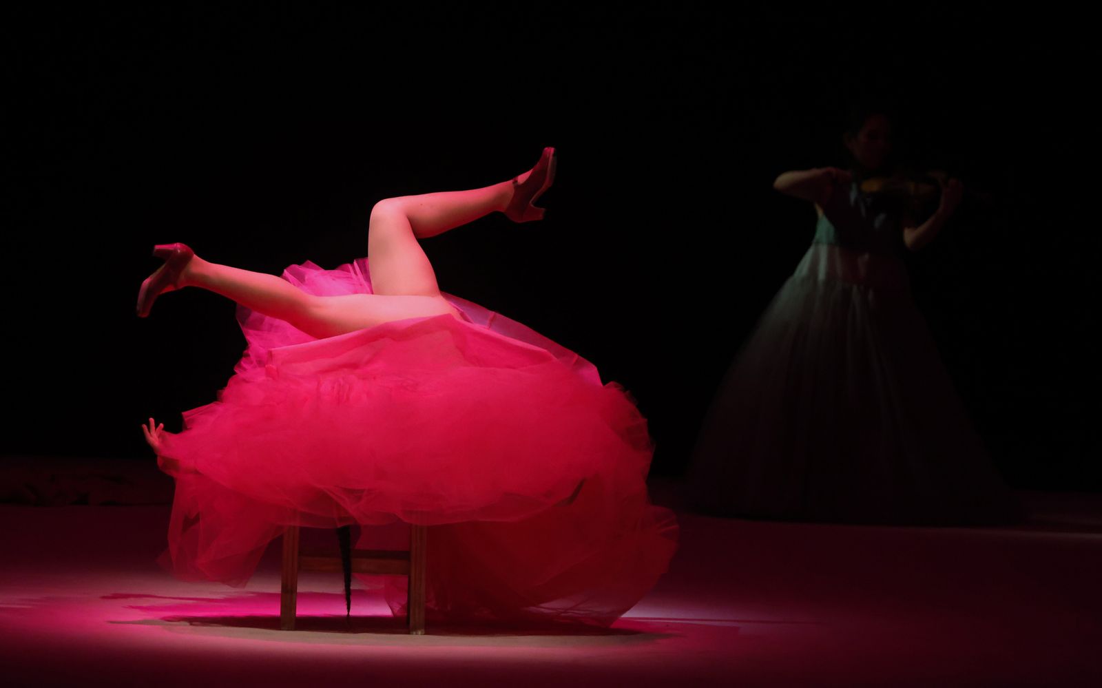 Las imágenes del espectáculo de Rocío Molina en la Bienal