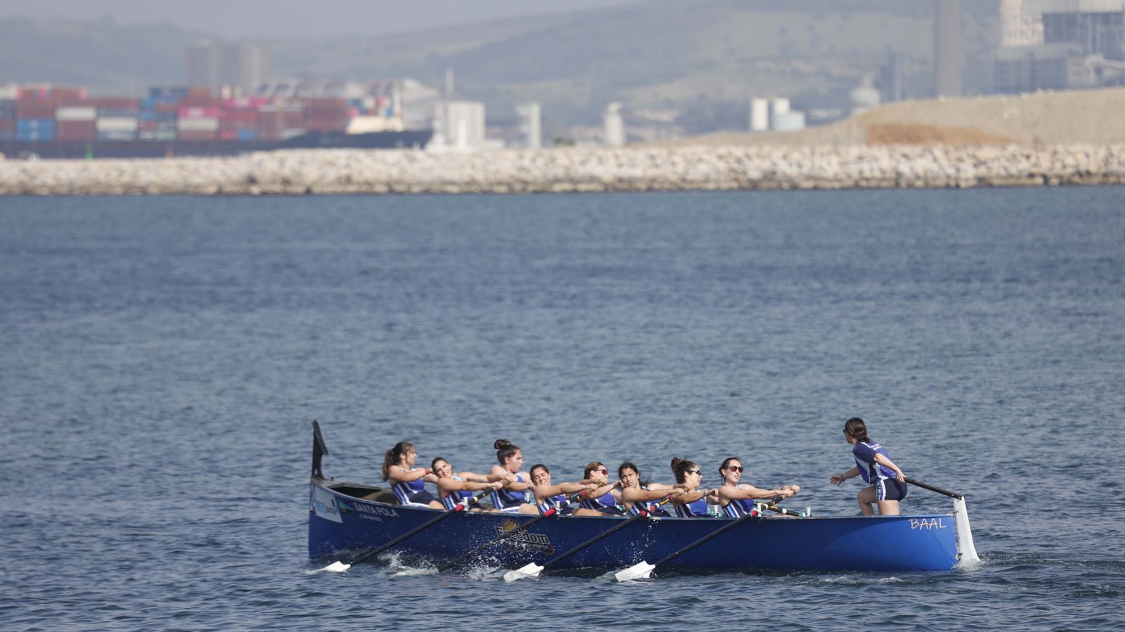 Las fotos de la segunda jornada del Campeonato de España de remo en banco fijo LLaut de La Línea