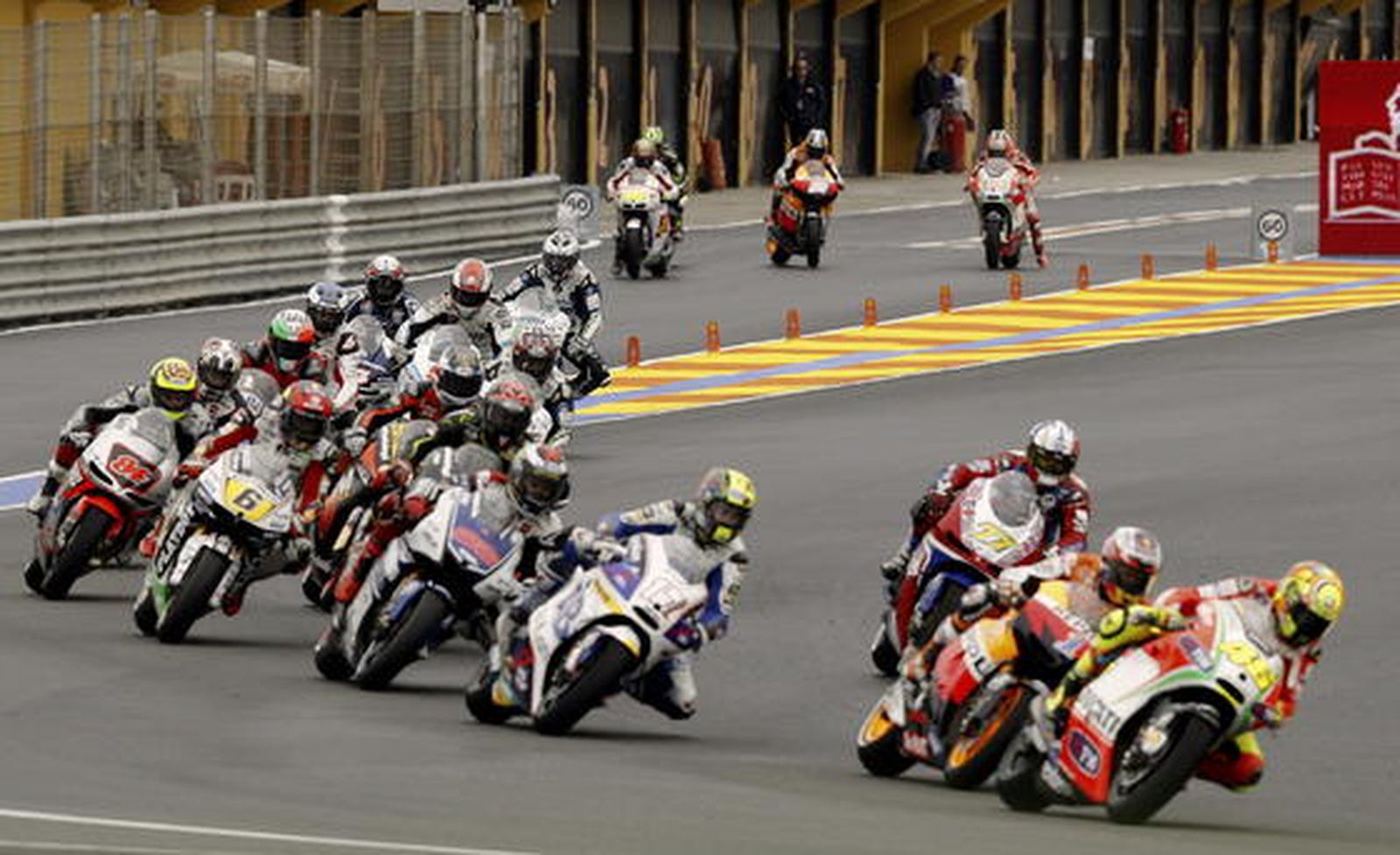 Carrera de MotoGP.

Foto: EFE
