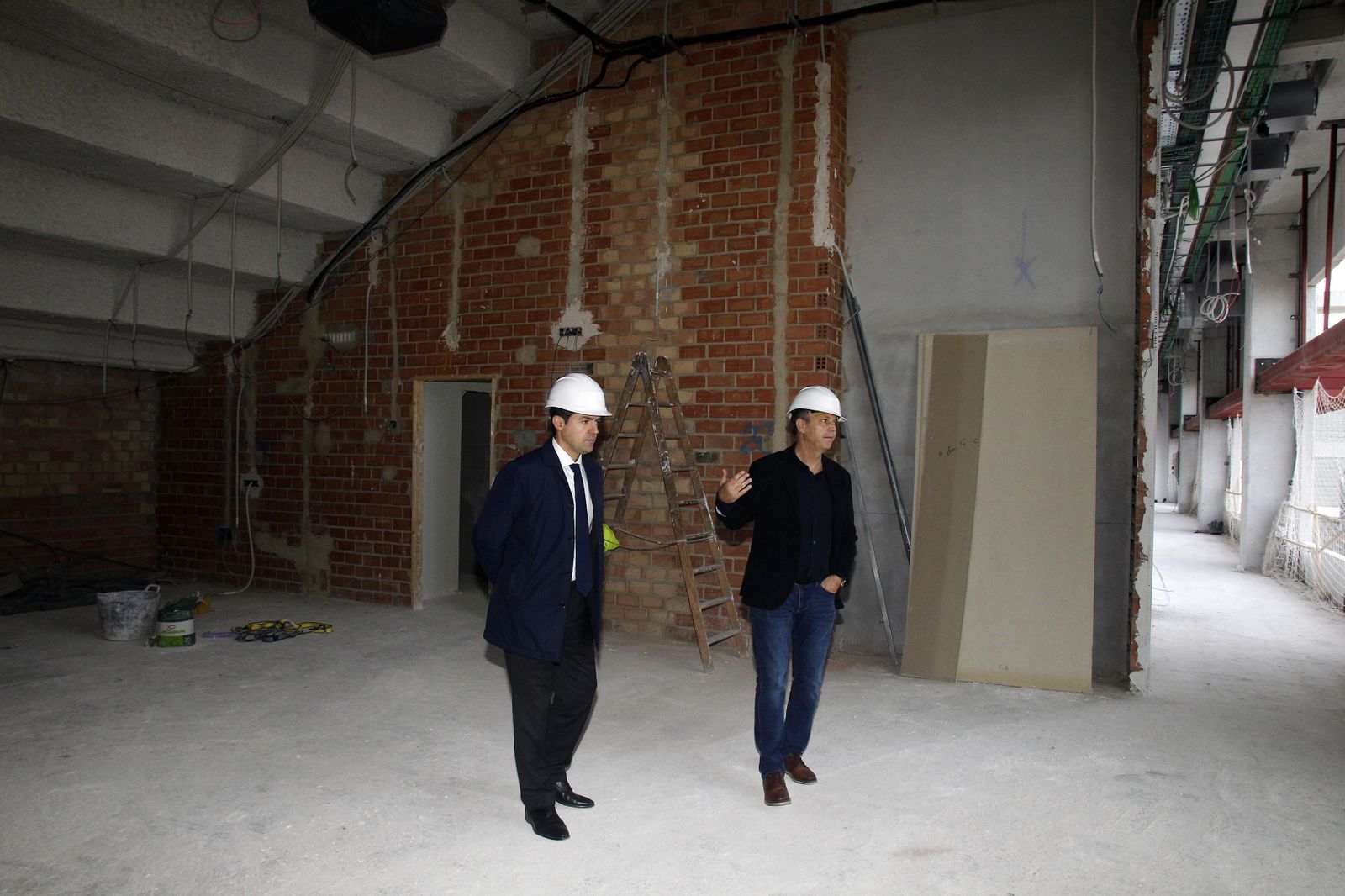 Las imágenes de la visita a las obras de la Ciudad Deportiva del Sevilla