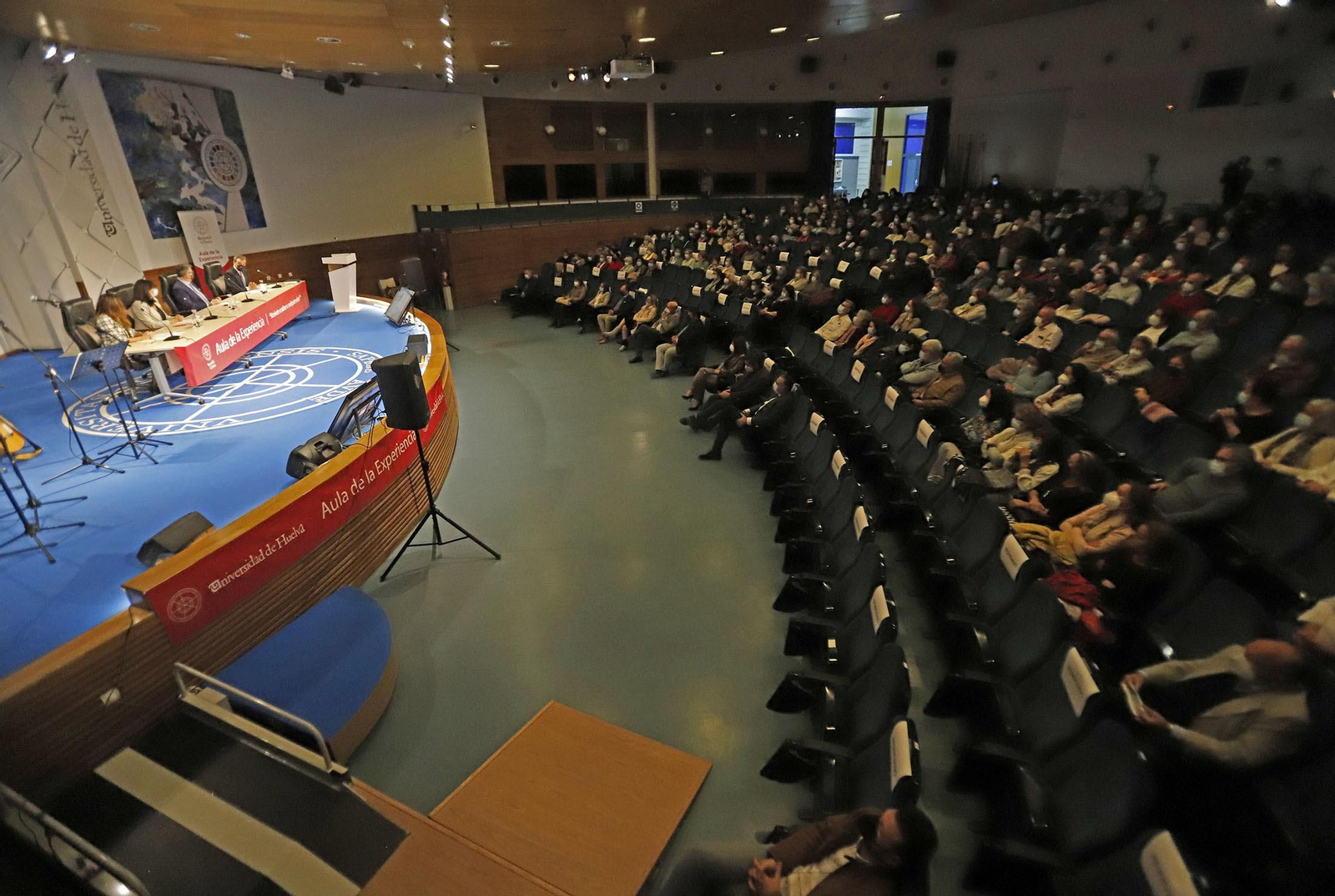 Imágenes de la inauguración del Aula de la Experiencia de la Universidad de Huelva