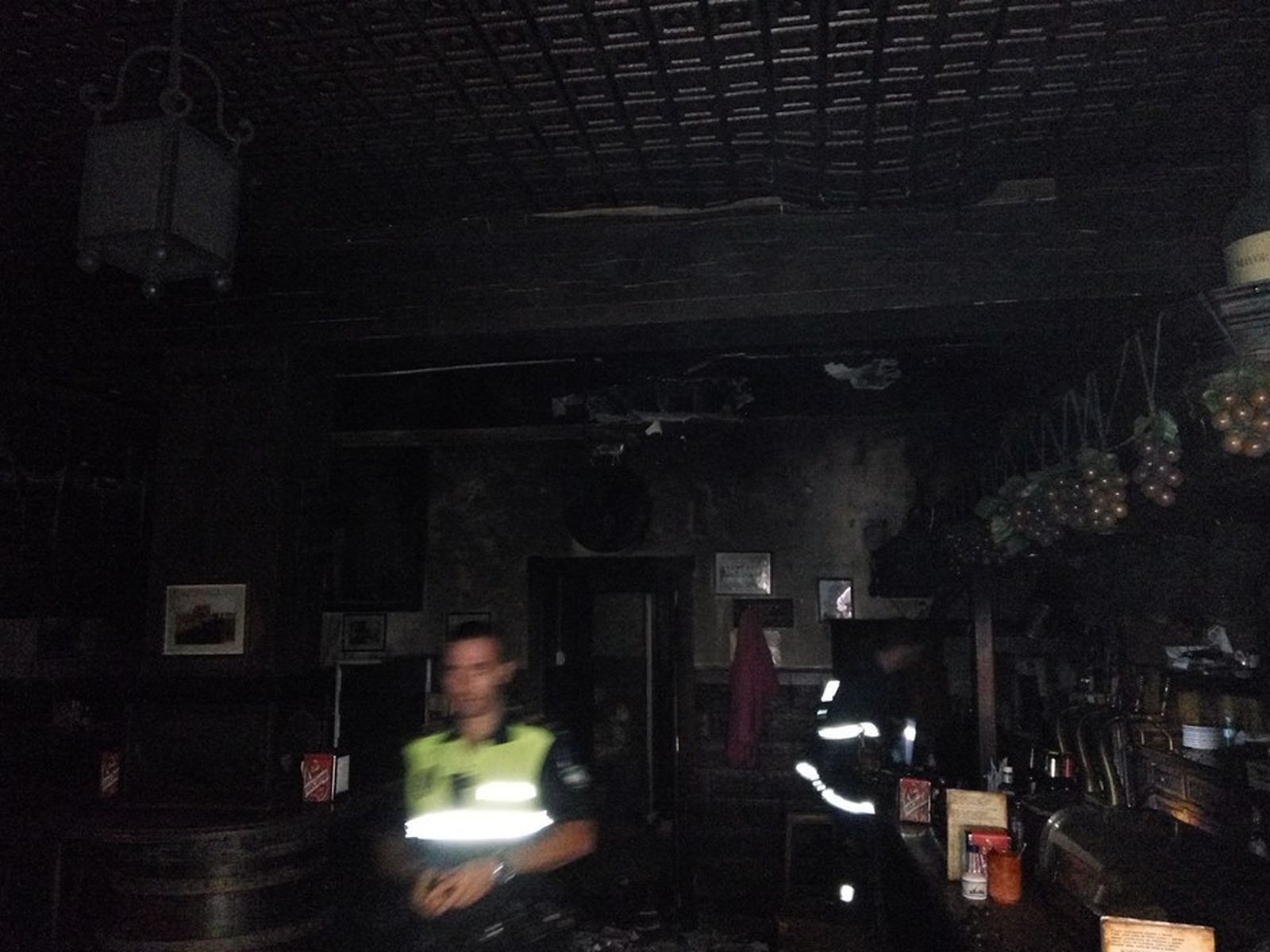 El interior del mesón.