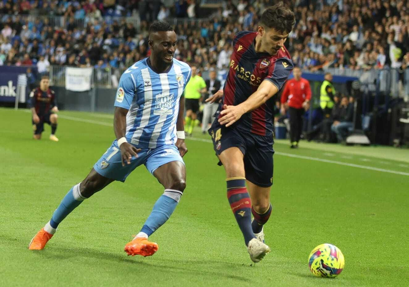El Málaga-Levante, en fotos
