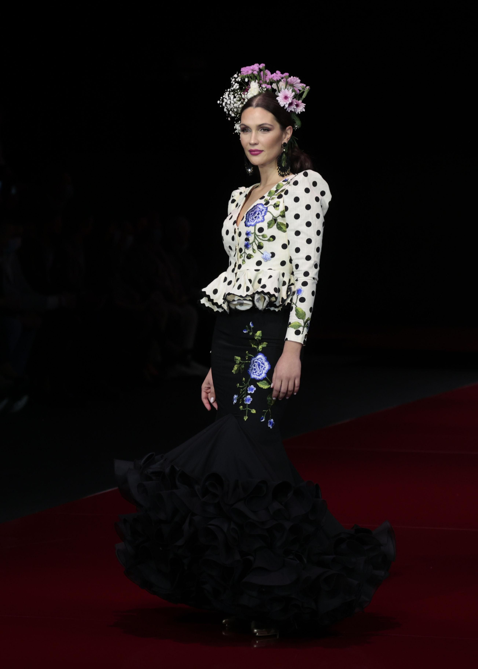 El desfile de Sara de Benítez en SIMOF 2022, todas las fotos