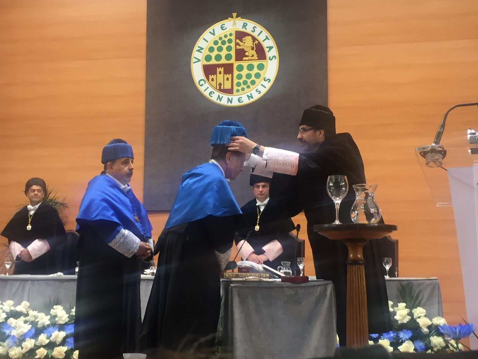 Antonio Pascual, investido doctor honoris causa por la Universidad de Jaén