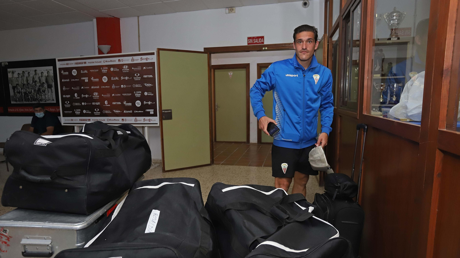 Fotos de la salida del Algeciras a la final del playoff de ascenso a Segunda