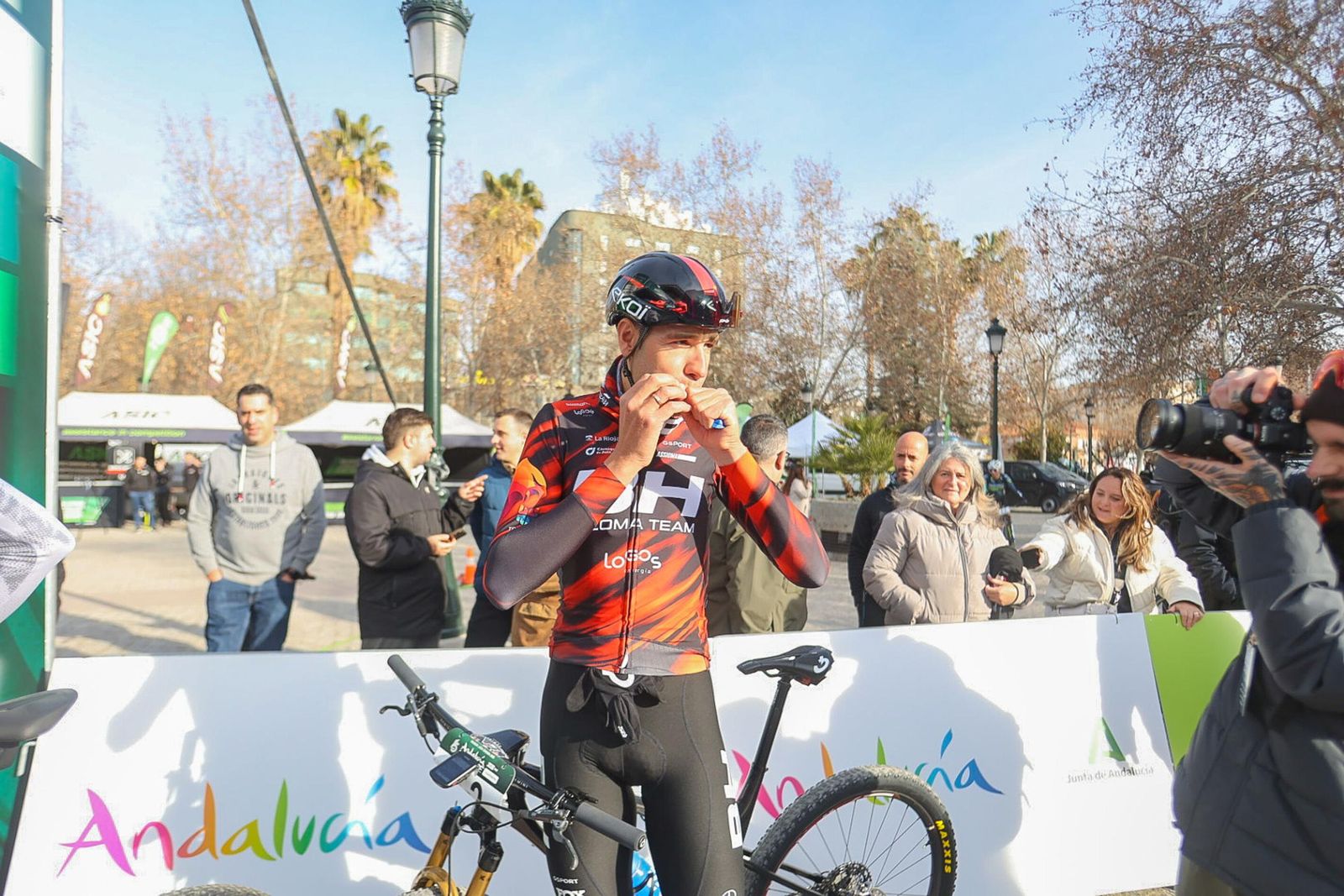 Las mejores imágenes de la primera etapa de la Andalucía Bike Race