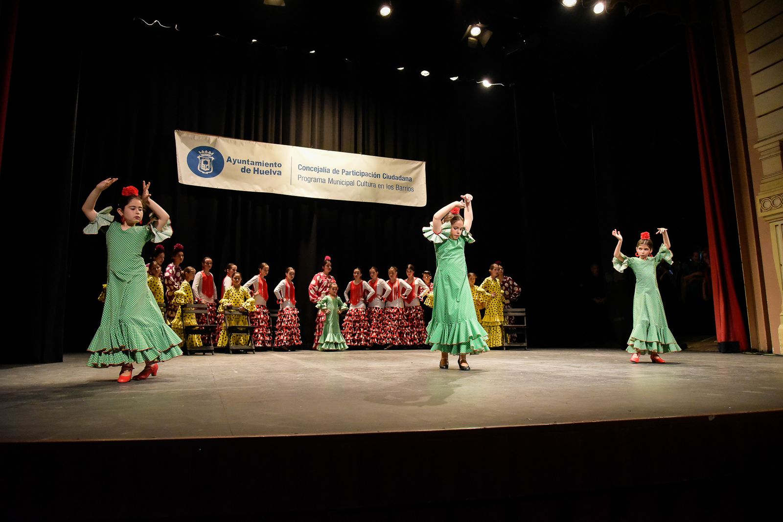 Imágenes de las actividades fin de curso en Cultura en los Barrios