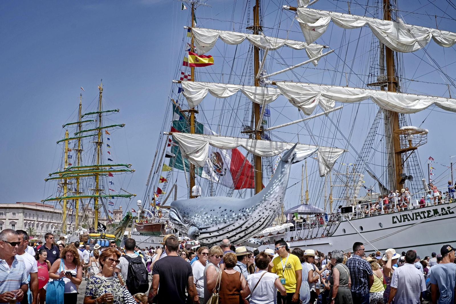 Imagen del muelle durante la regata de grandes veleros de 2016