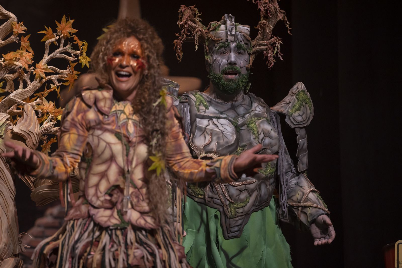 Imágenes de la actuación de la comparsa de Huelva "La vieja verde" en el Carnaval Colombino