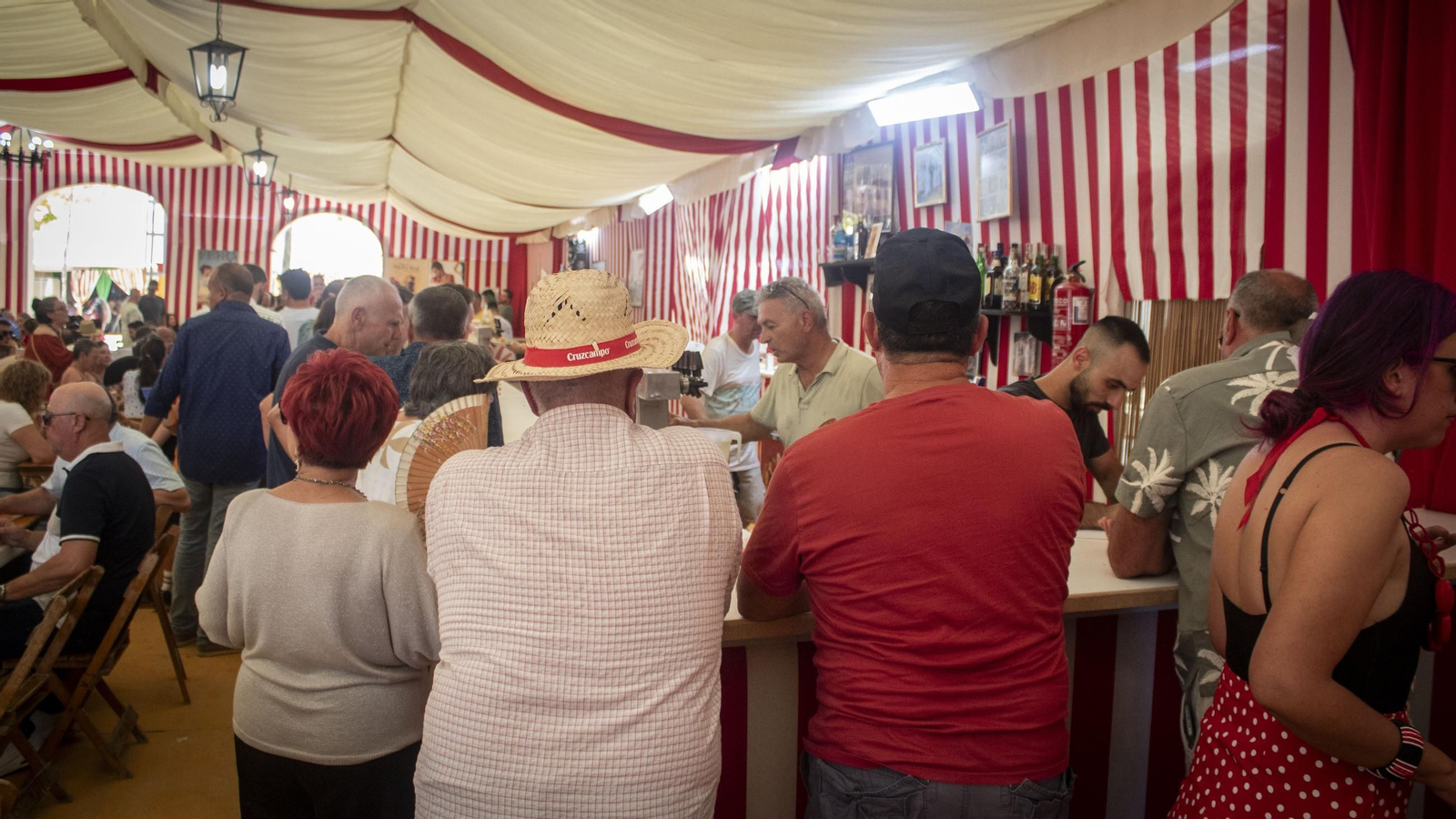 Búscate en las imágenes del viernes en la feria de Puerto Real