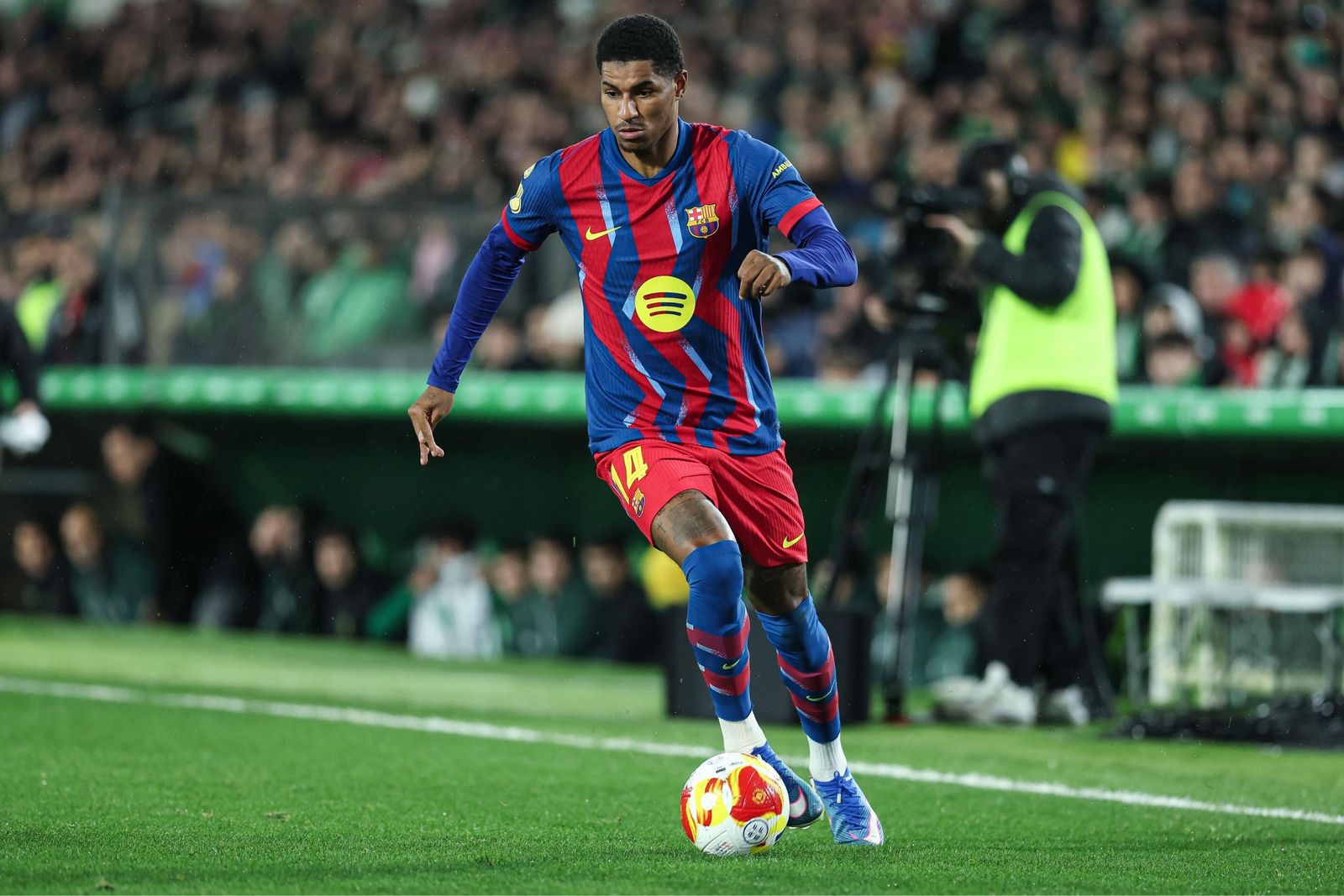 Las fotos del Racing-Barcelona de Copa