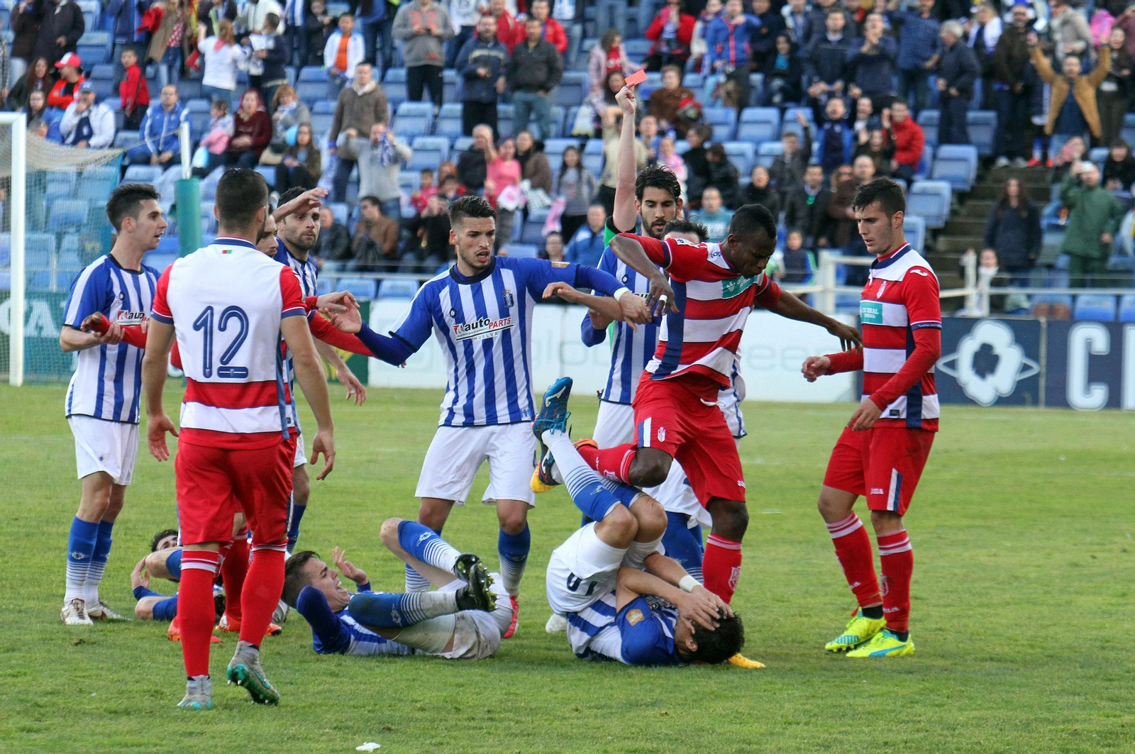 Recreativo de Huelva-Recreativo Granada: las imágenes del 'último partido de la historia' del Decano