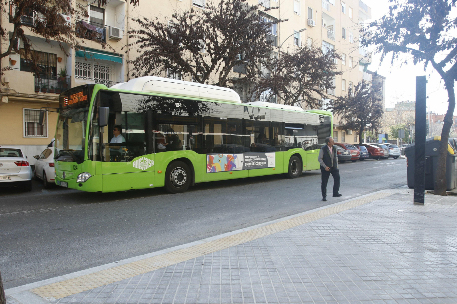 Una de las nuevas paradas de la línea 8 (Antonio Maura). Una de las nuevas paradas de la línea 8 (Antonio Maura).