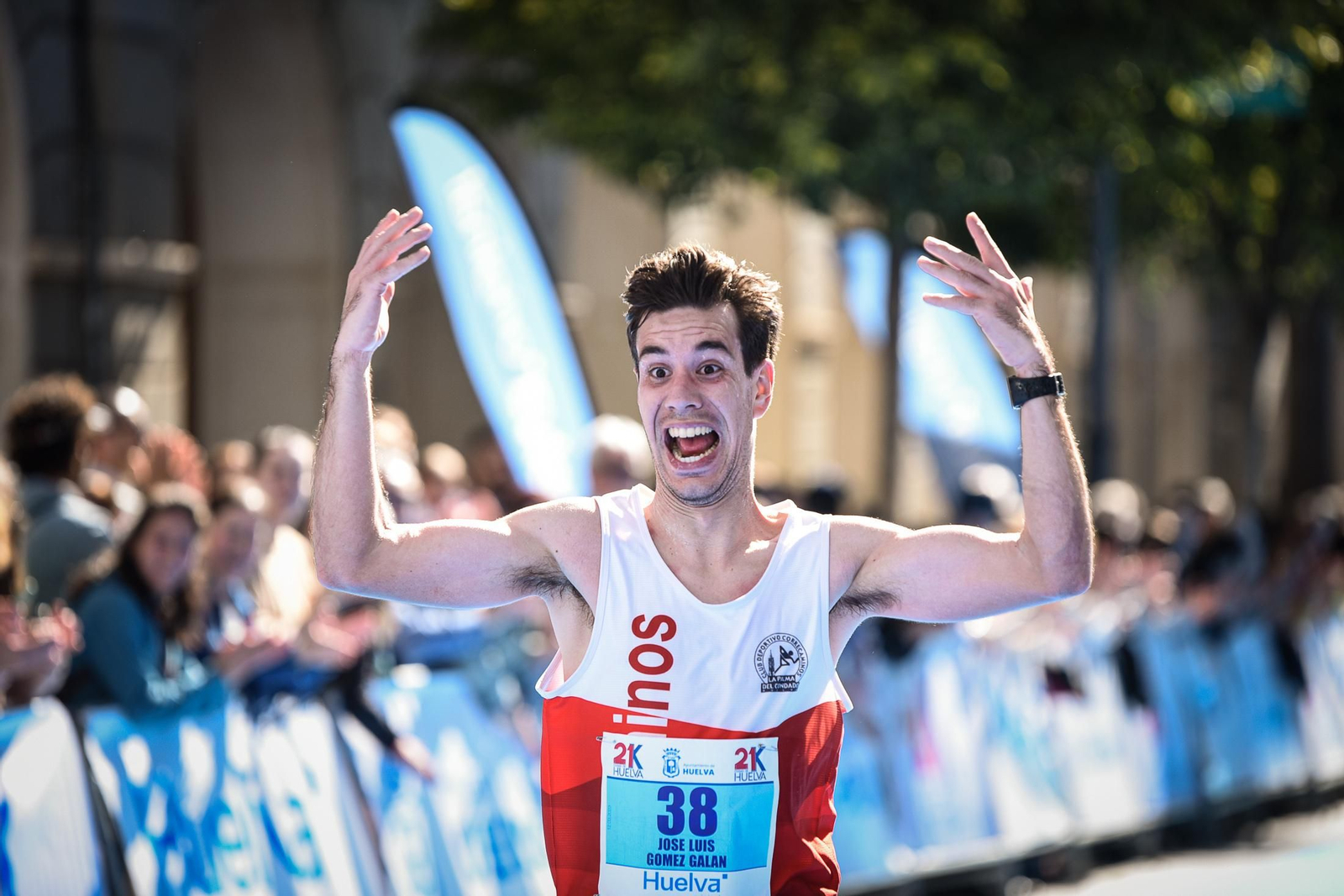 Imágenes de la carrera 21K en Huelva