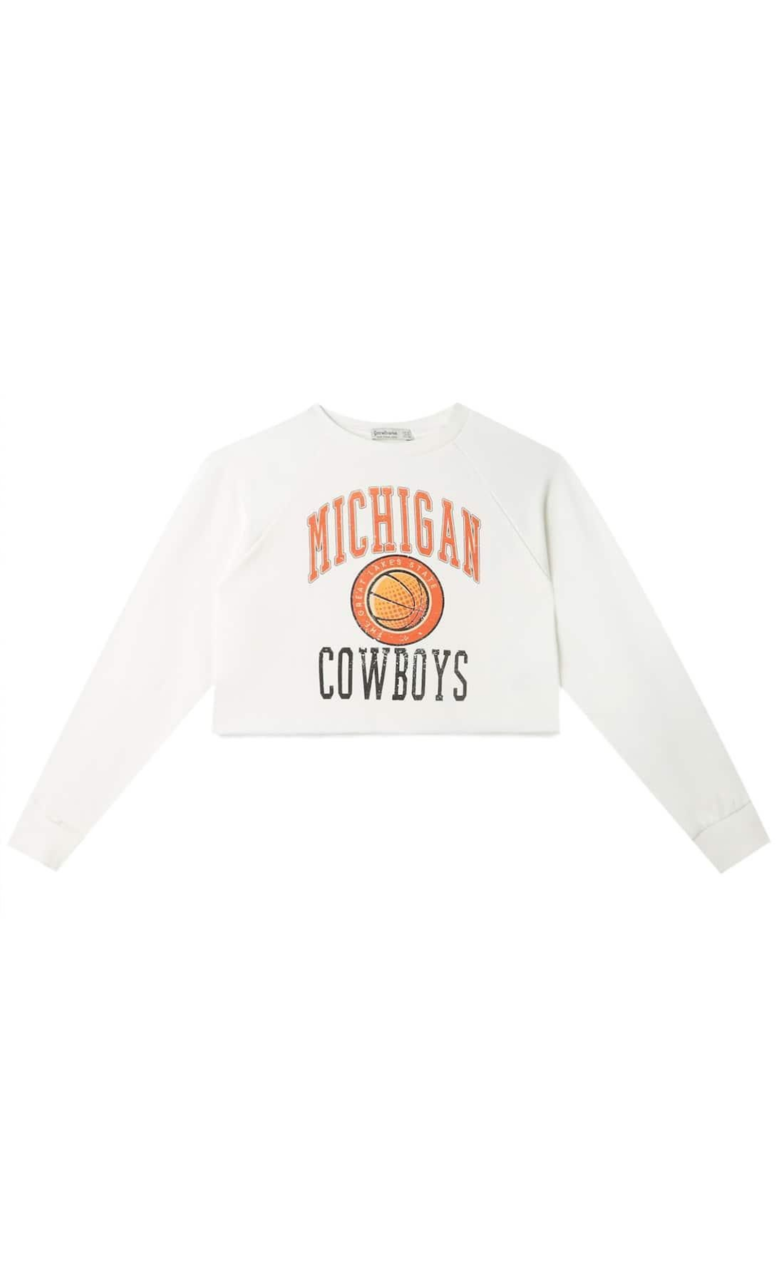 Sudadera en versión corta de Stradivarius. Sudadera en versión corta de Stradivarius.