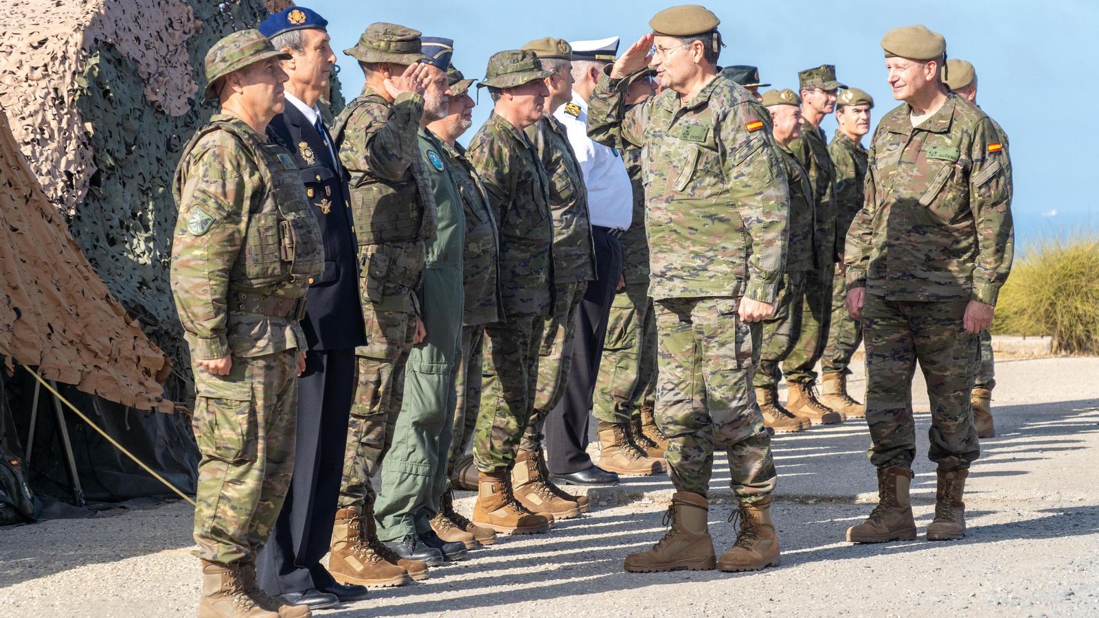 Las espectaculares imágenes del `Atlas 25´, ensayo militar contra drones en Huelva