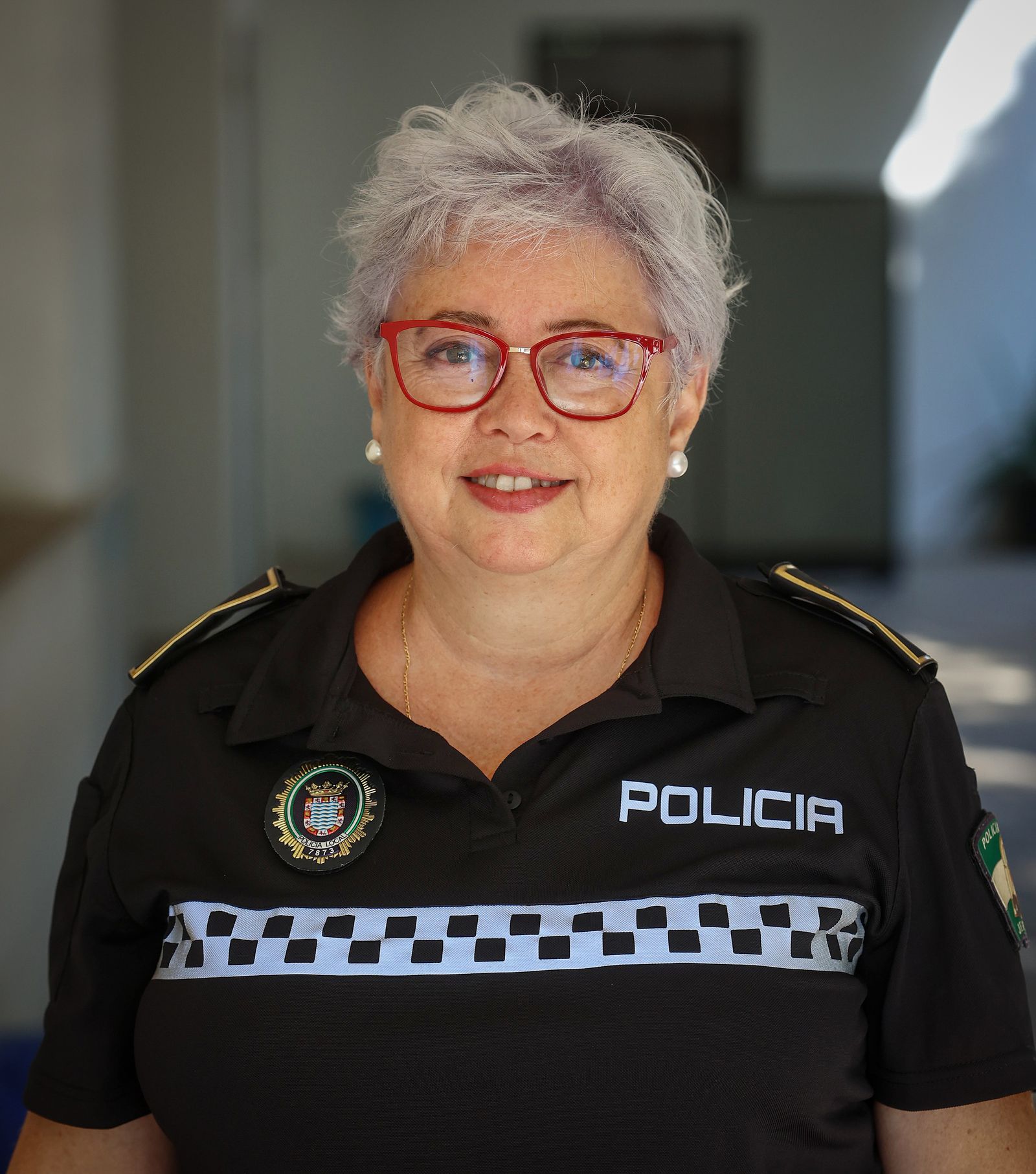 Mari Luz la primera mujer policía de Jerez se jubila