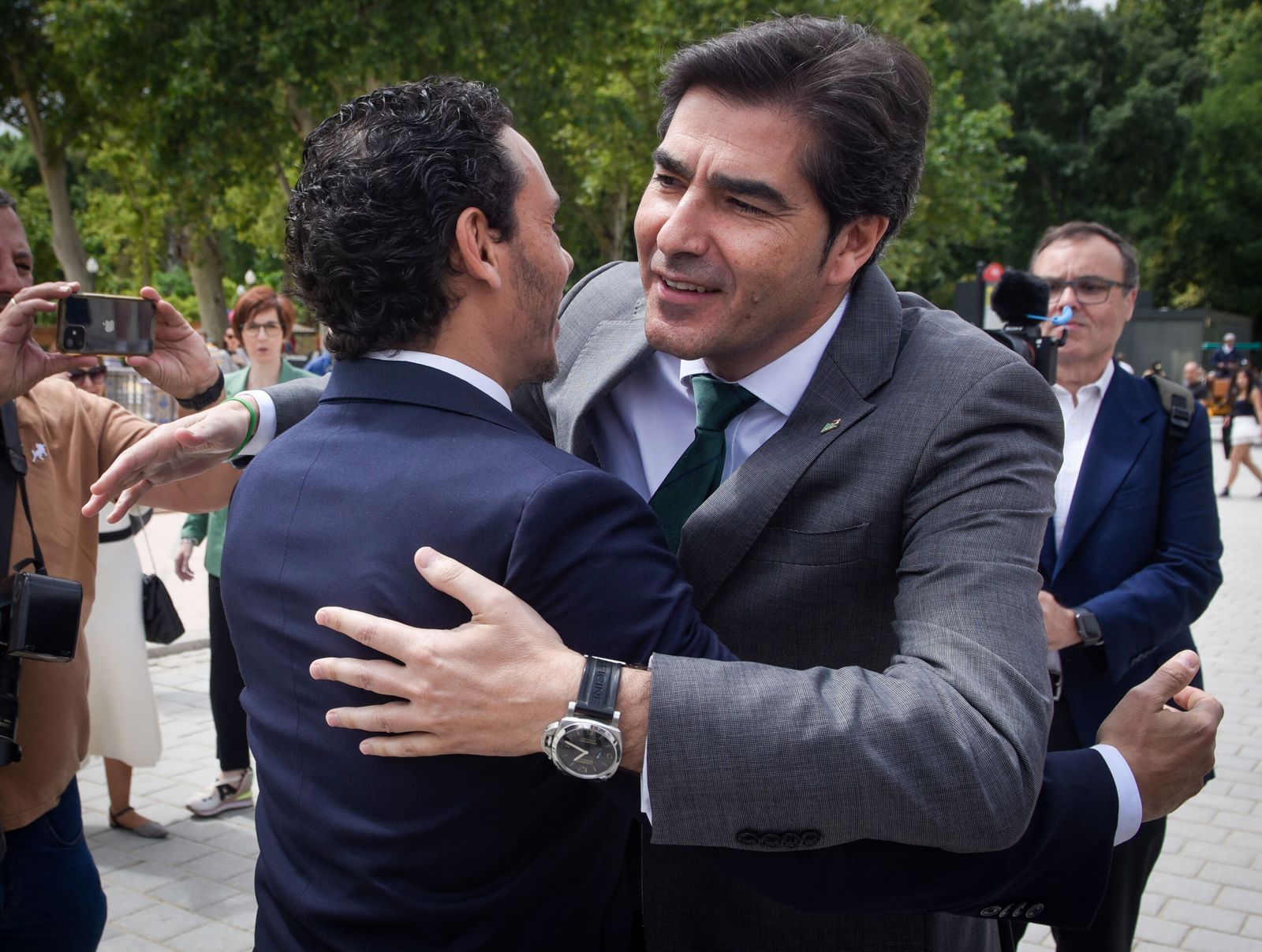 El derbi sevillano | Las fotos del alcalde y los presidentes de Betis y Sevilla