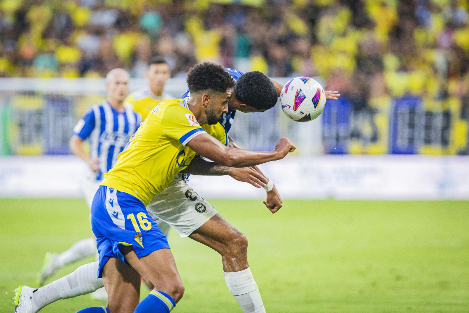 Imágenes del partido Cádiz-Alavés