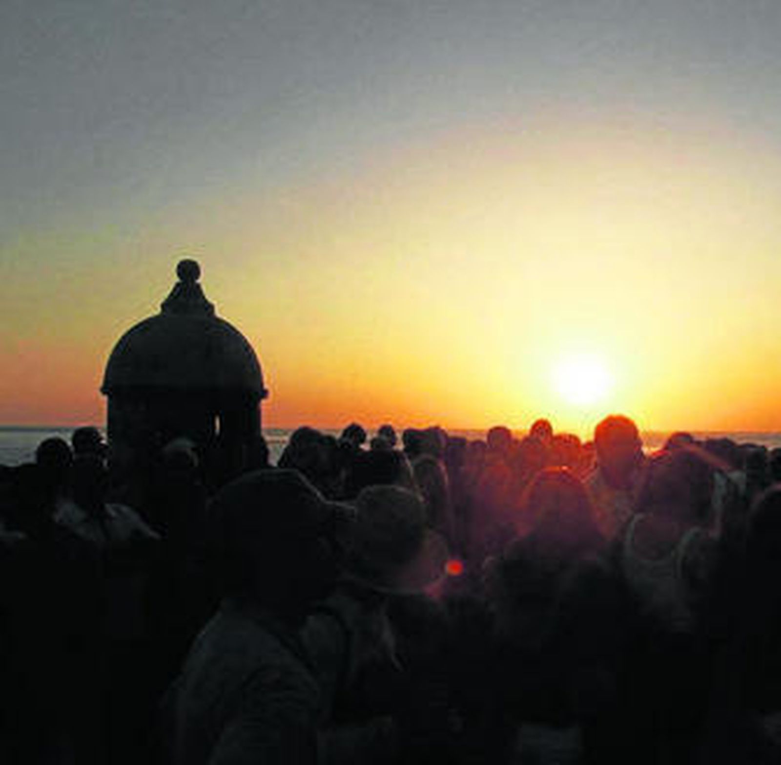 'El secreto', al caer el sol en el castillo de Santa Catalina de Cádiz