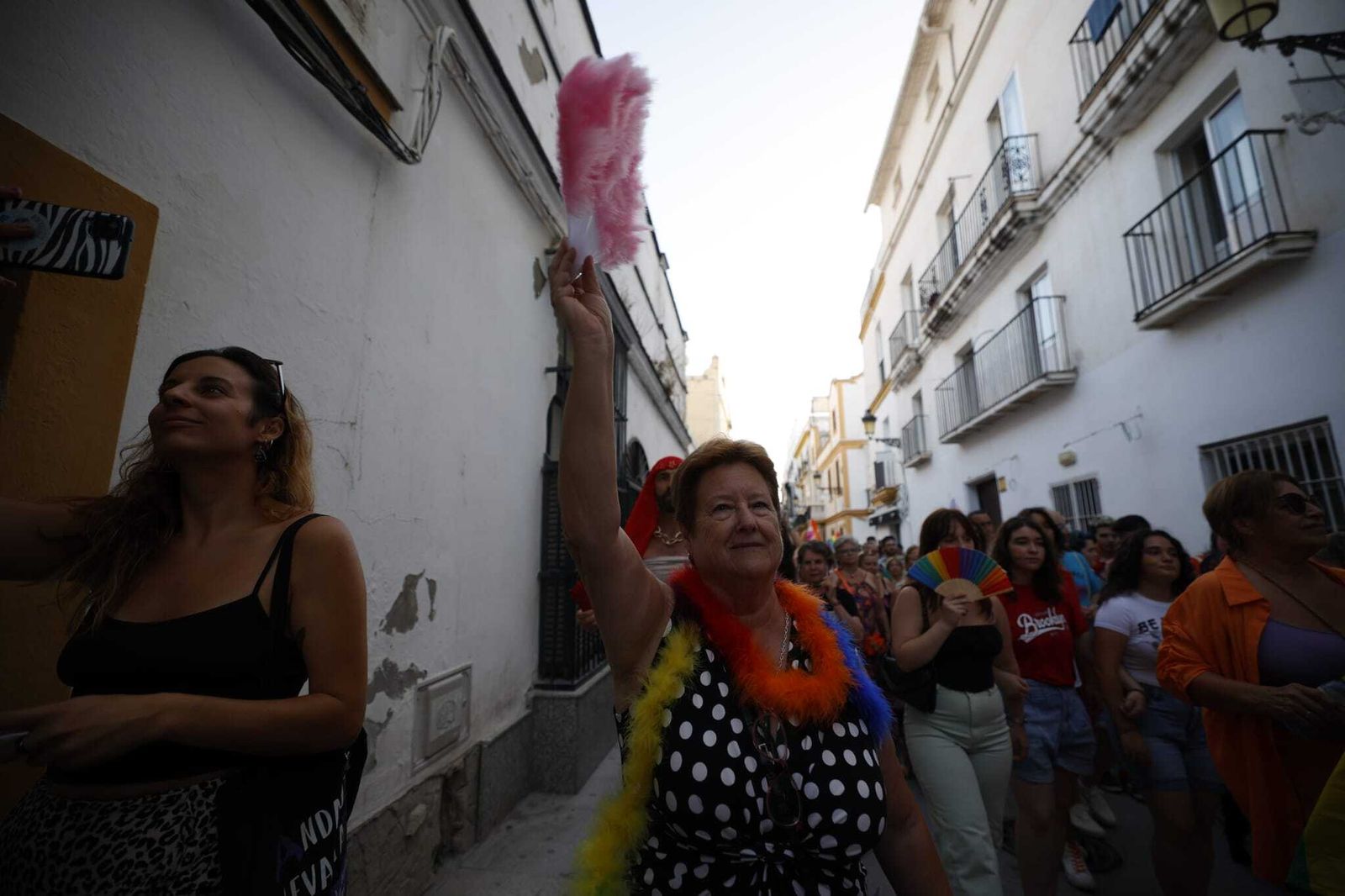 Las imágenes de la marcha reivindicativa del Día del Orgullo LGTBI en El Puerto