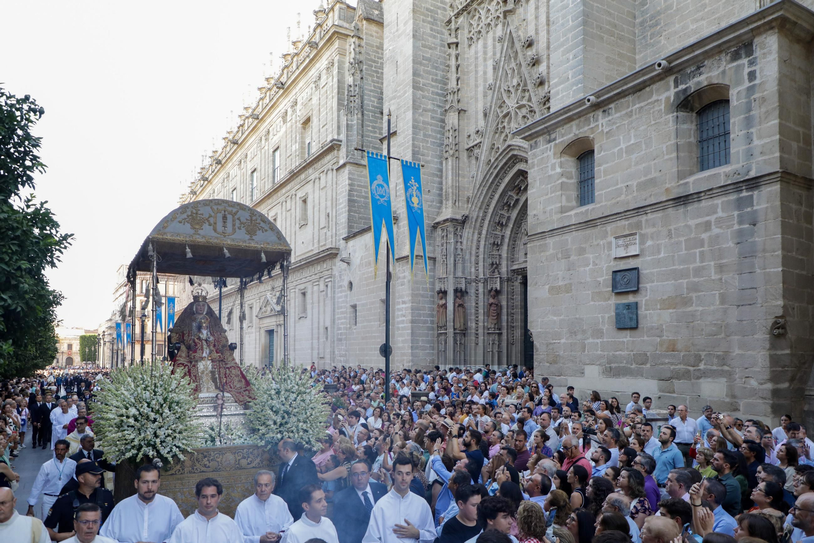 Procesión de la Virgen de los Reyes, Sevilla